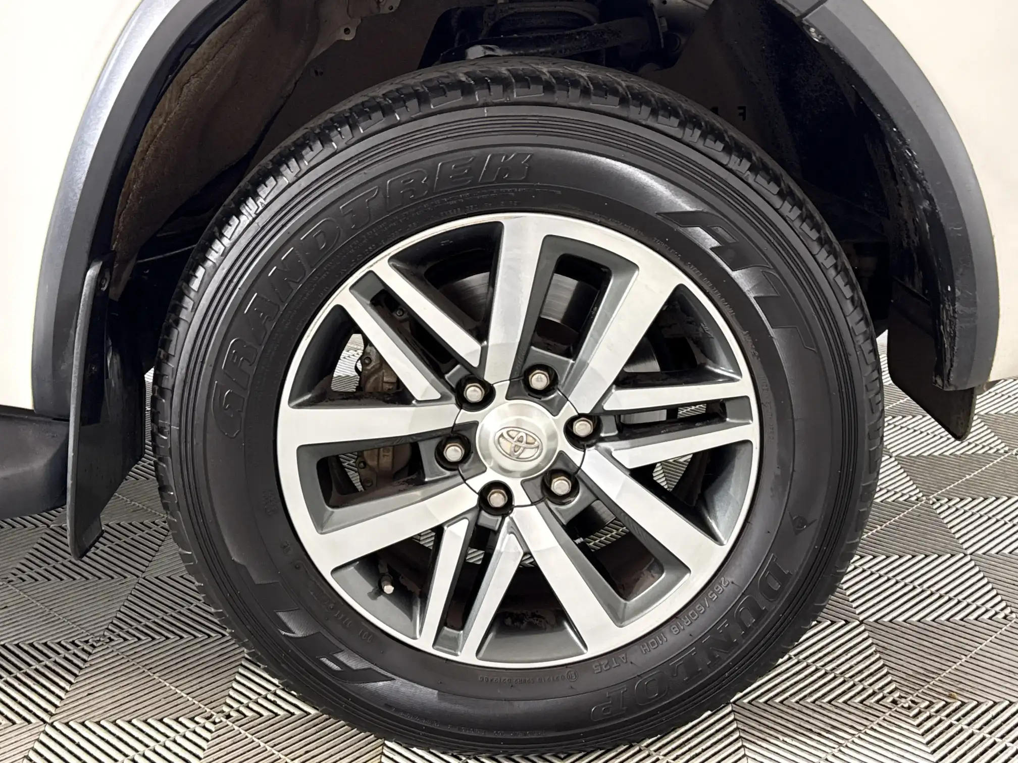 Toyota Fortuner