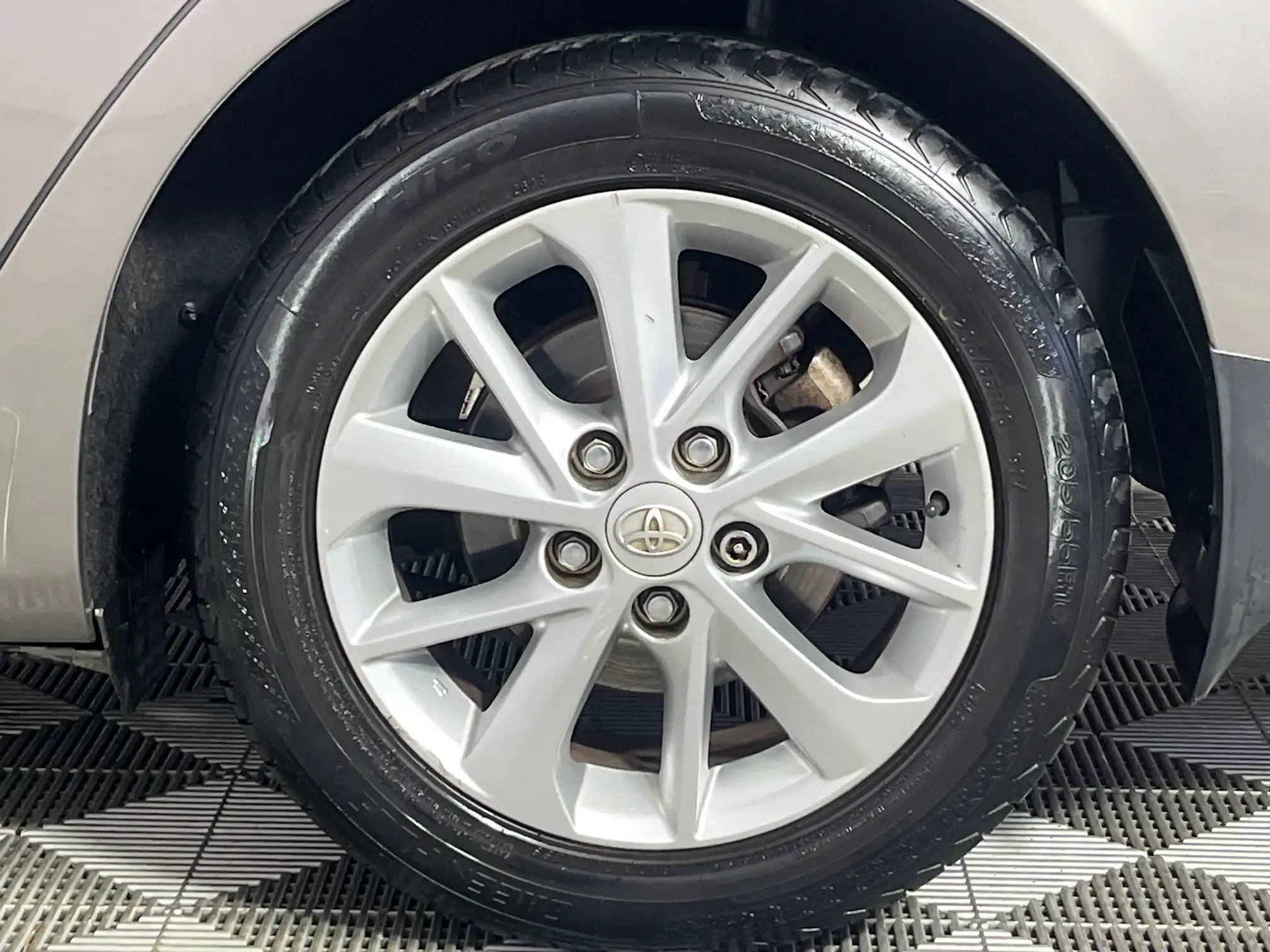 Toyota Corolla Quest