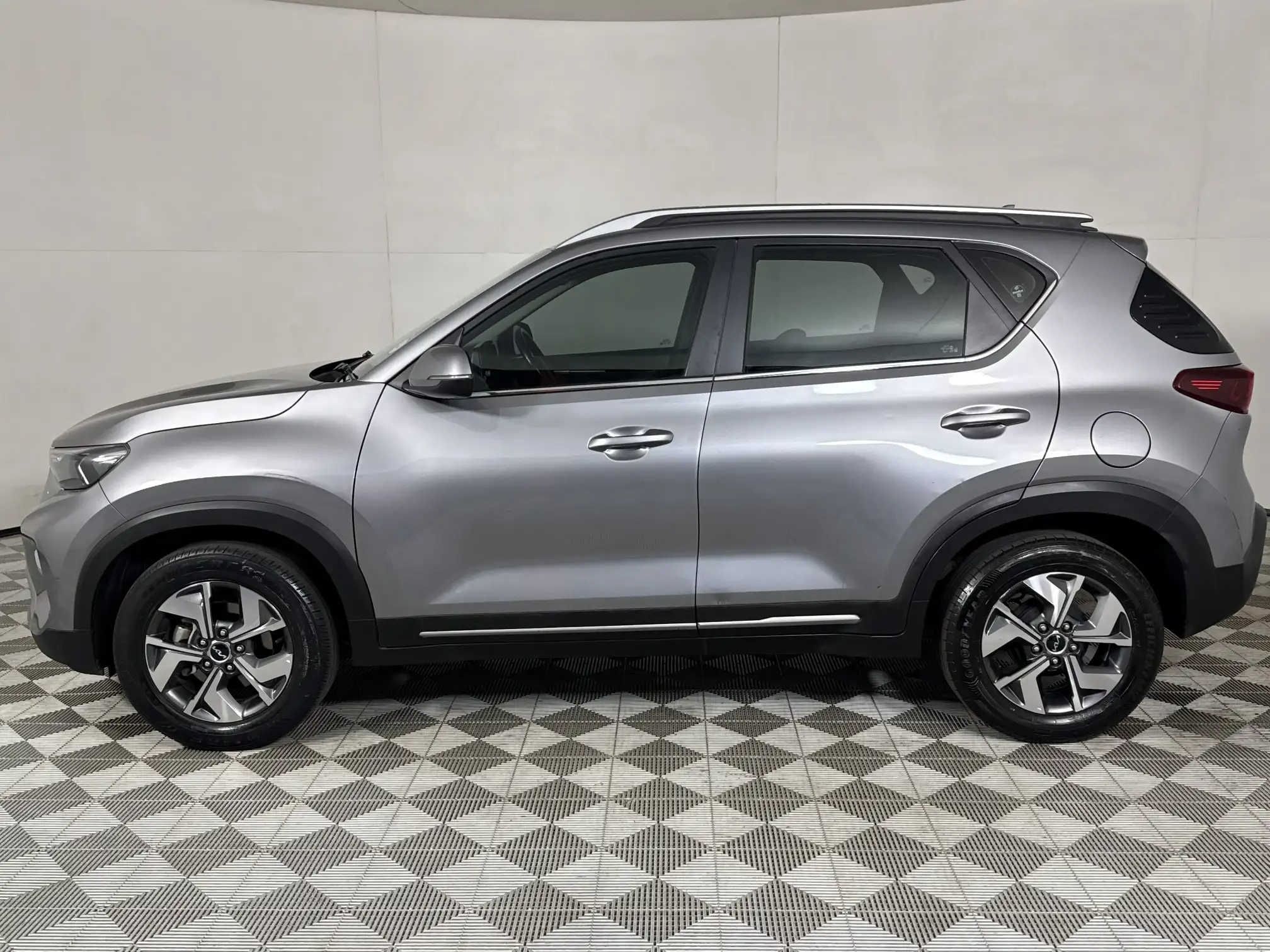 KIA Sonet
