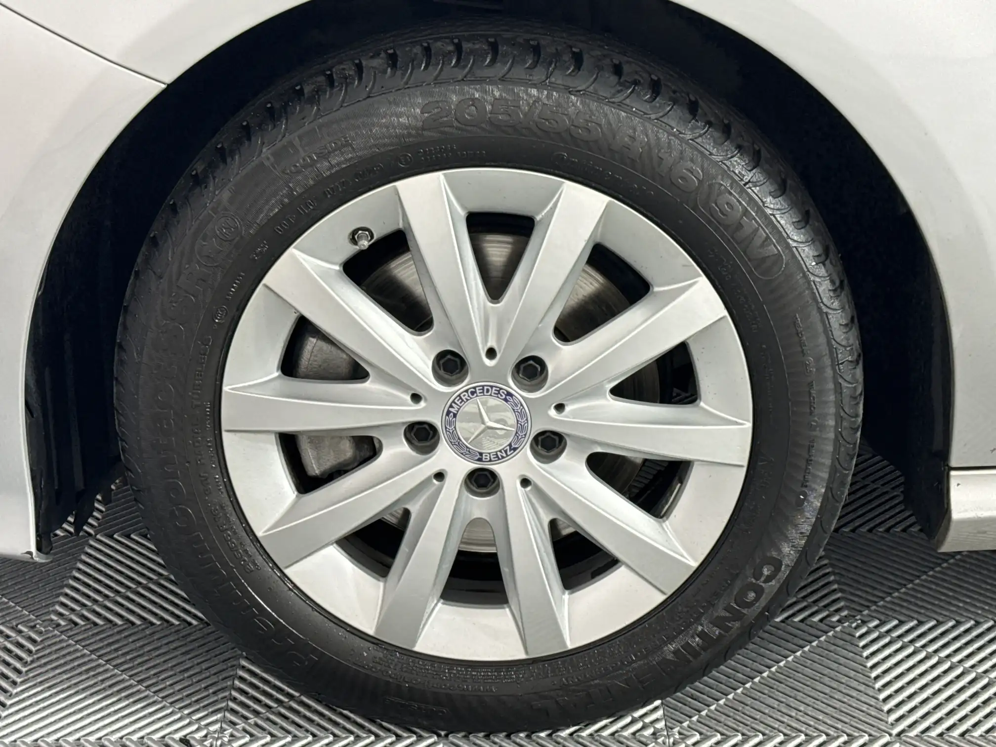 Mercedes-Benz B Class