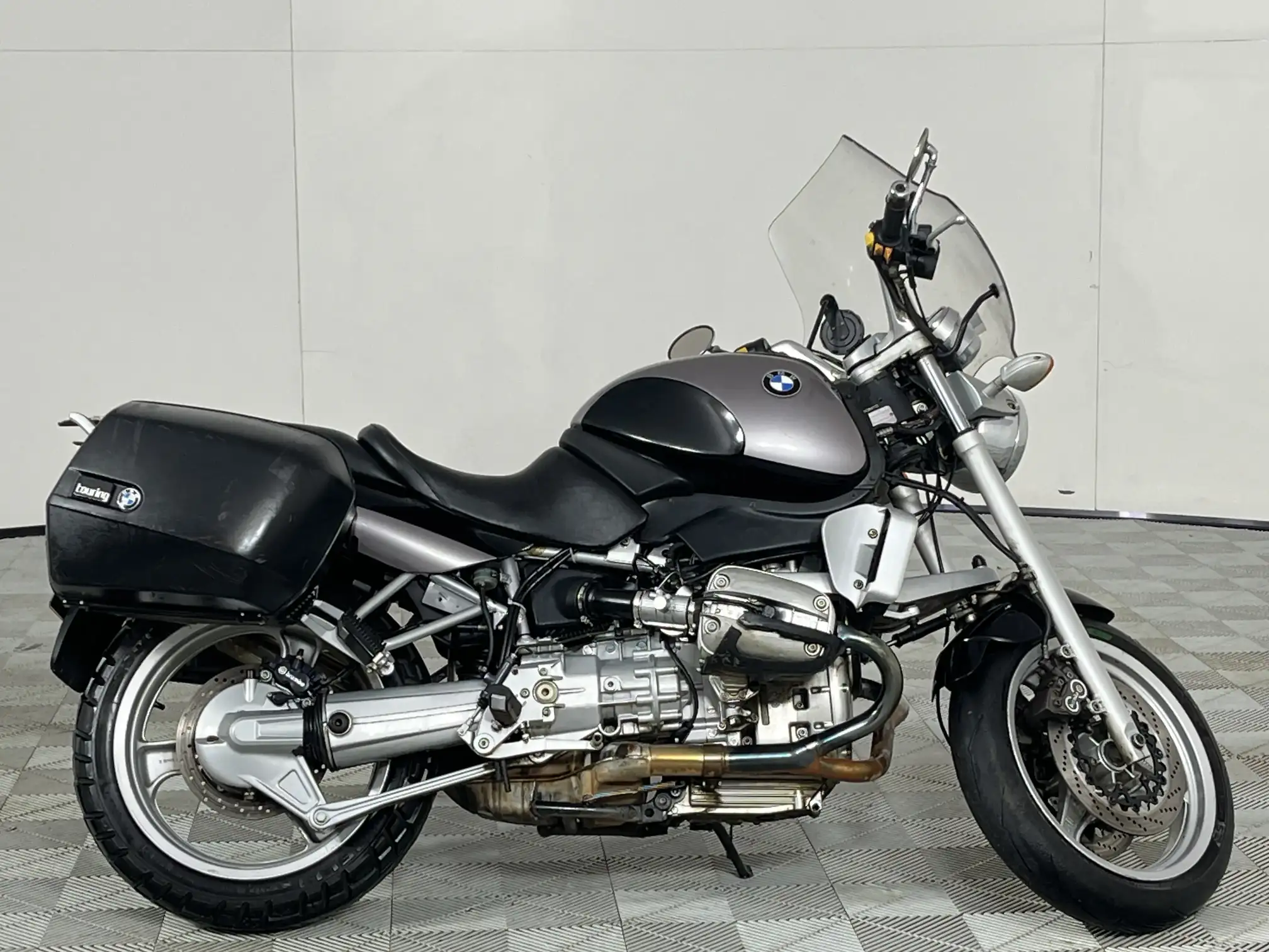 2002 BMW R Series