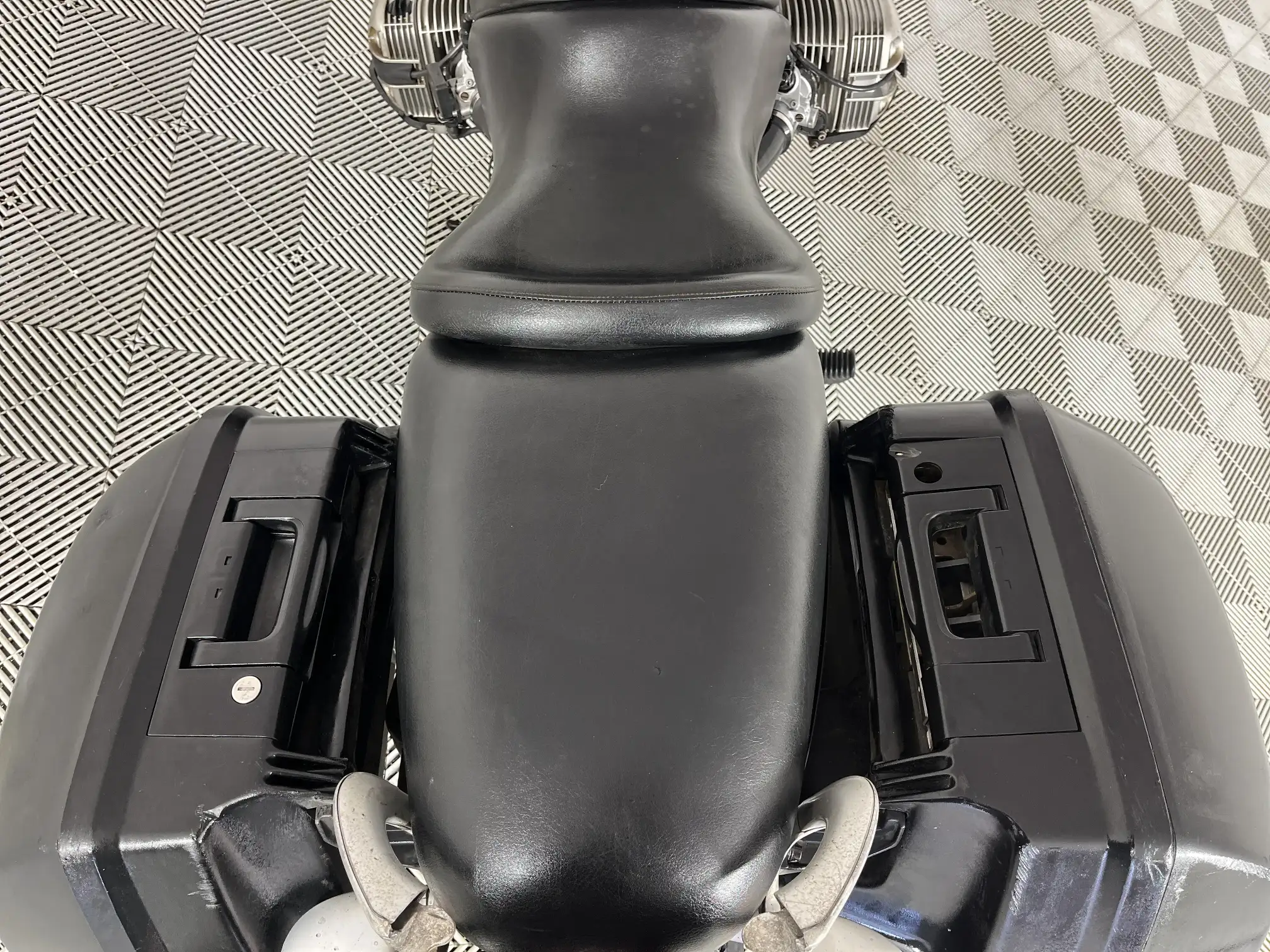 BMW R Series