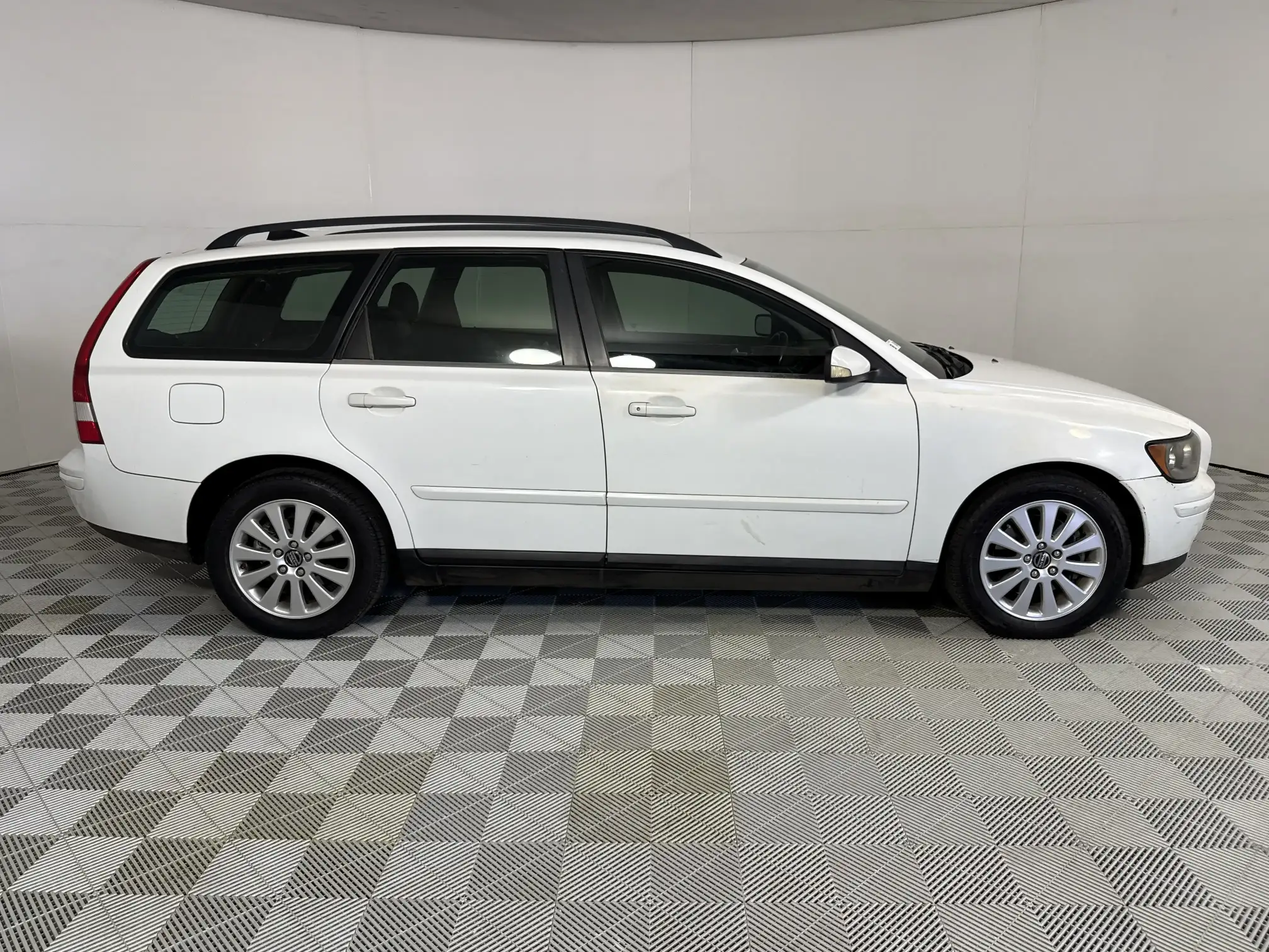 Volvo V50