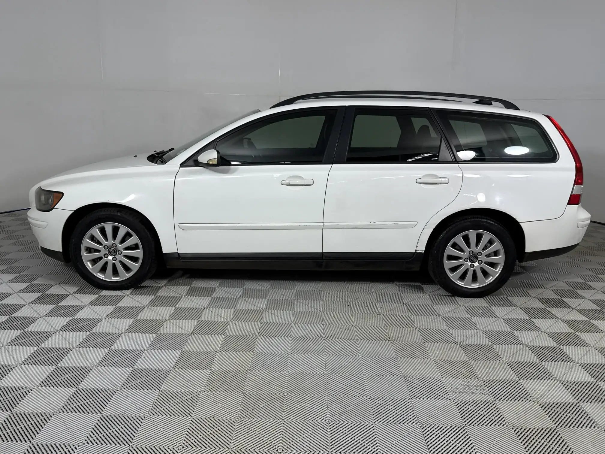 Volvo V50