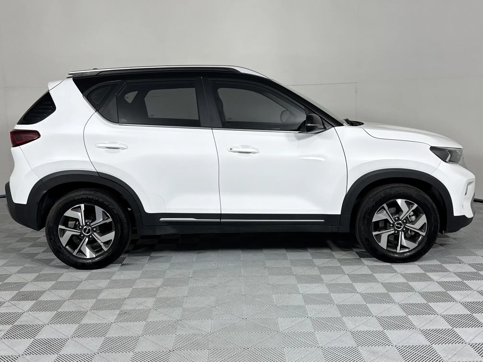 KIA Sonet