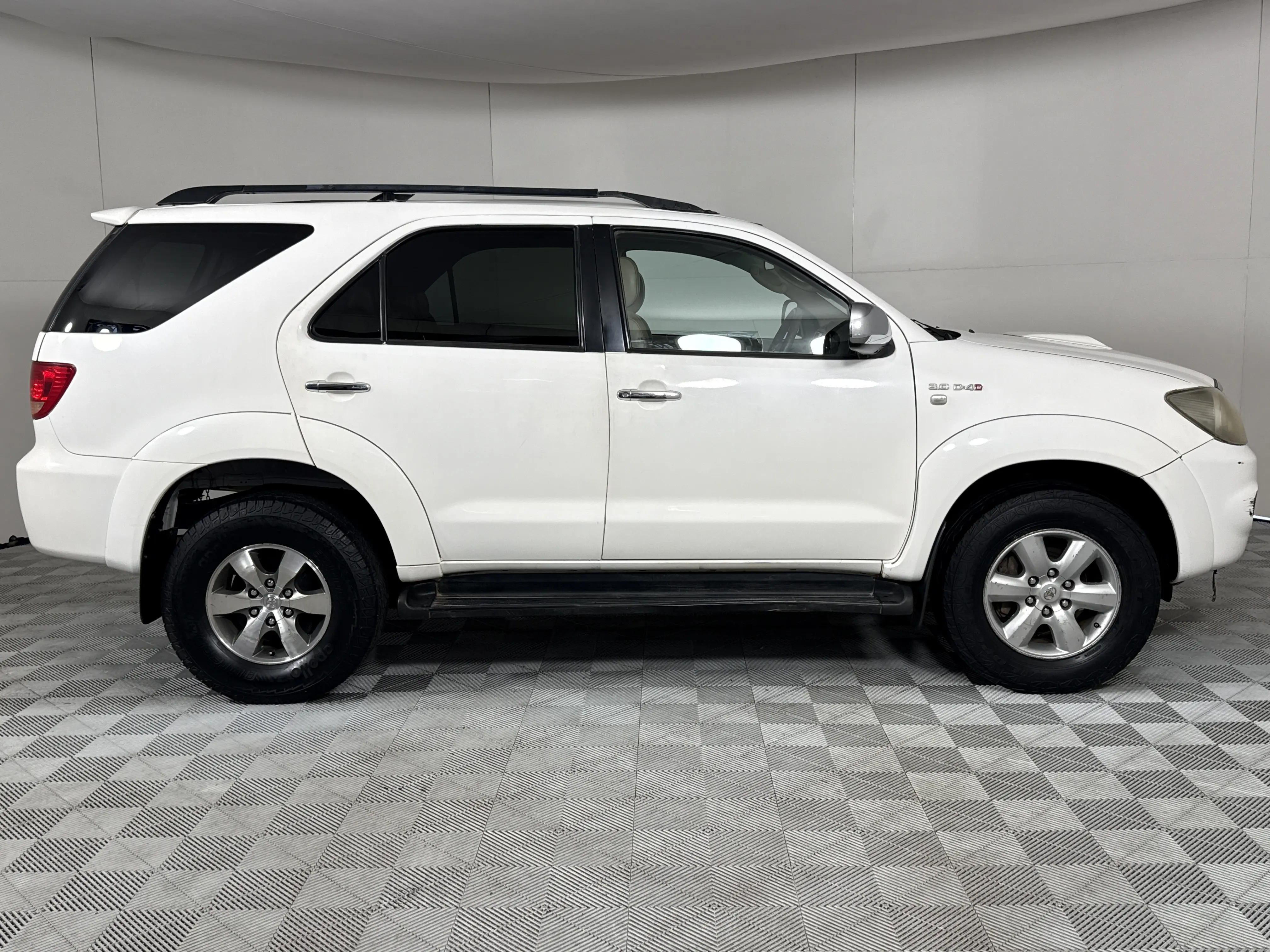 2007 Toyota Fortuner 3.0d-4d 4x4, photo 4