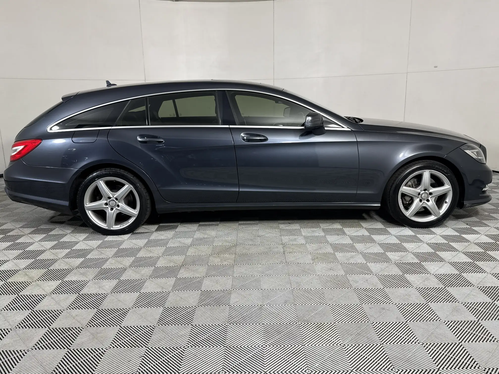 Mercedes-Benz CLS Shooting Brake