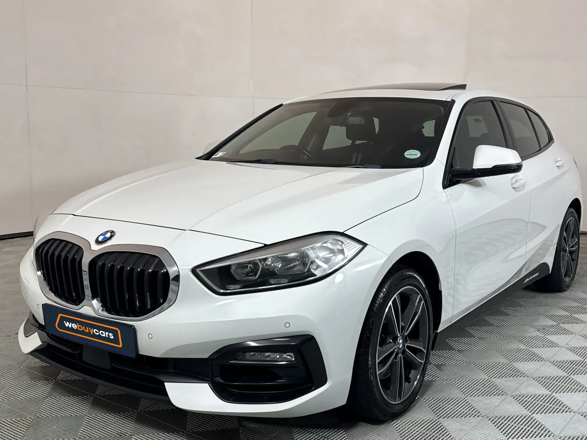 2021 BMW 1 Series (f40)