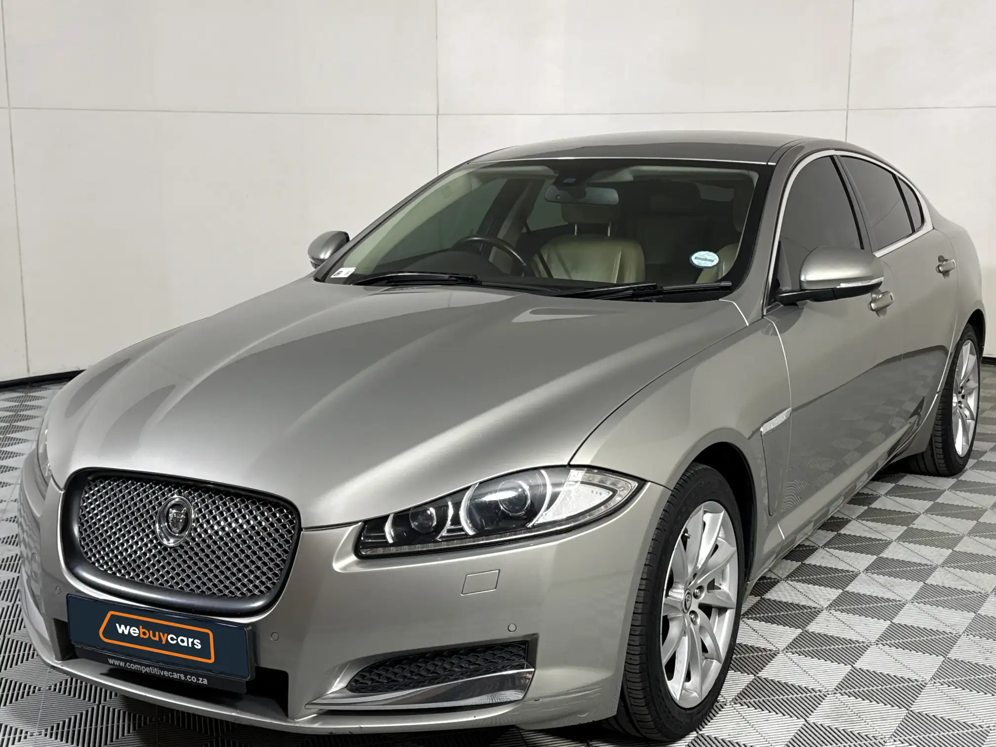 2014 Jaguar XF