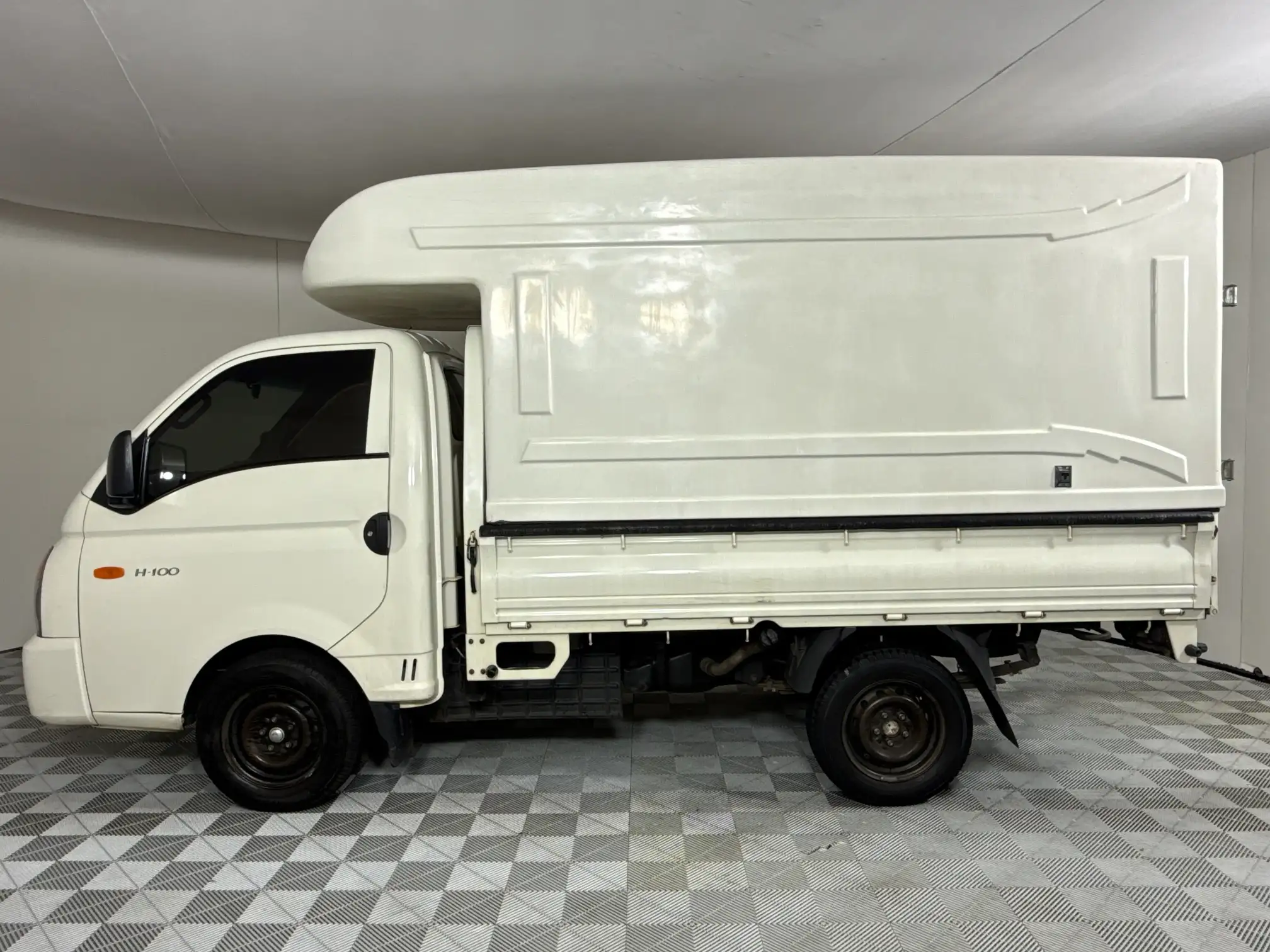 Hyundai H100