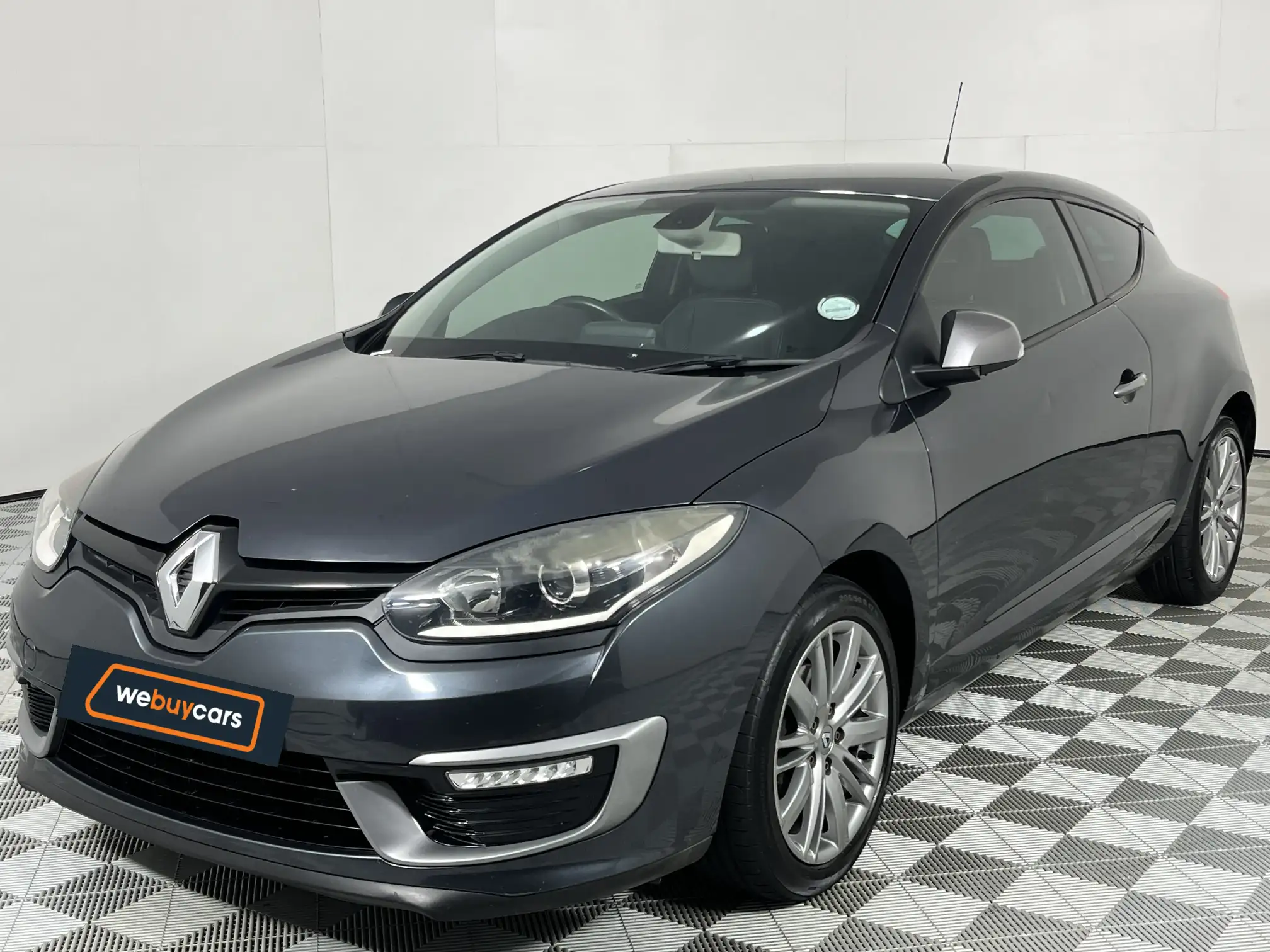 2017 Renault Megane III 1.2T Gt-Line Coupe 3-Door at Gqeberha (EC) for sale R95900