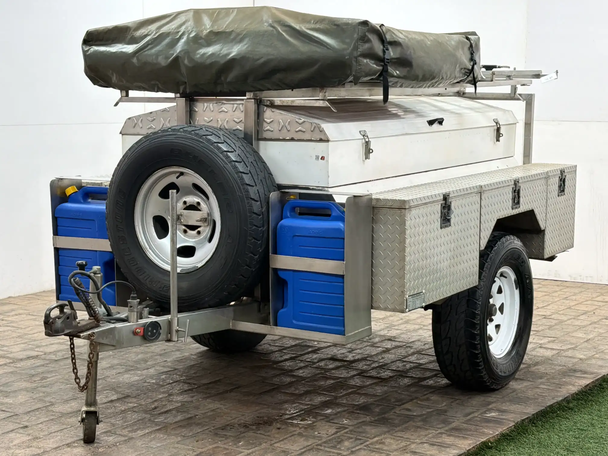 2023 Custom Camping