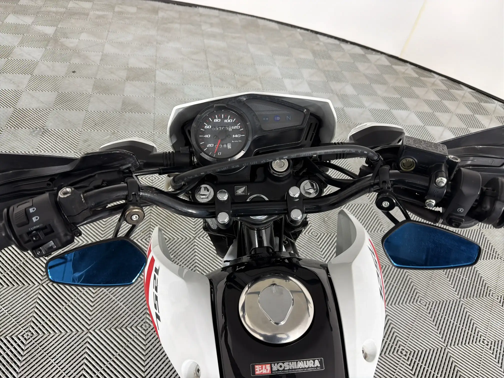 Honda XRL