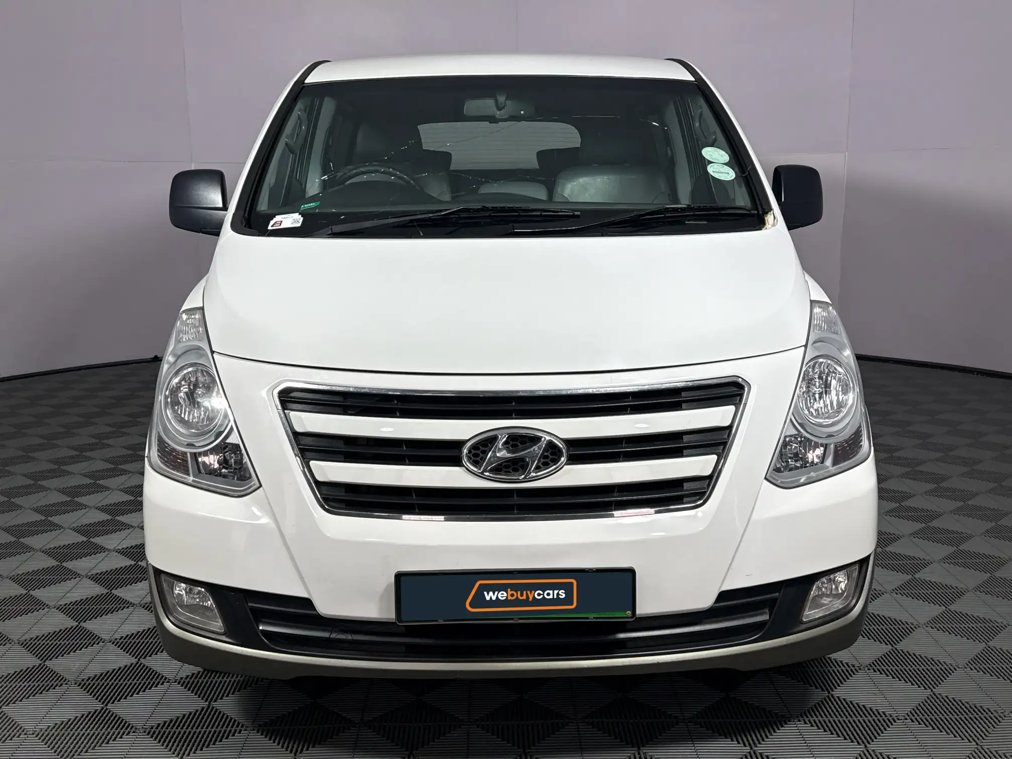 Hyundai H-1
