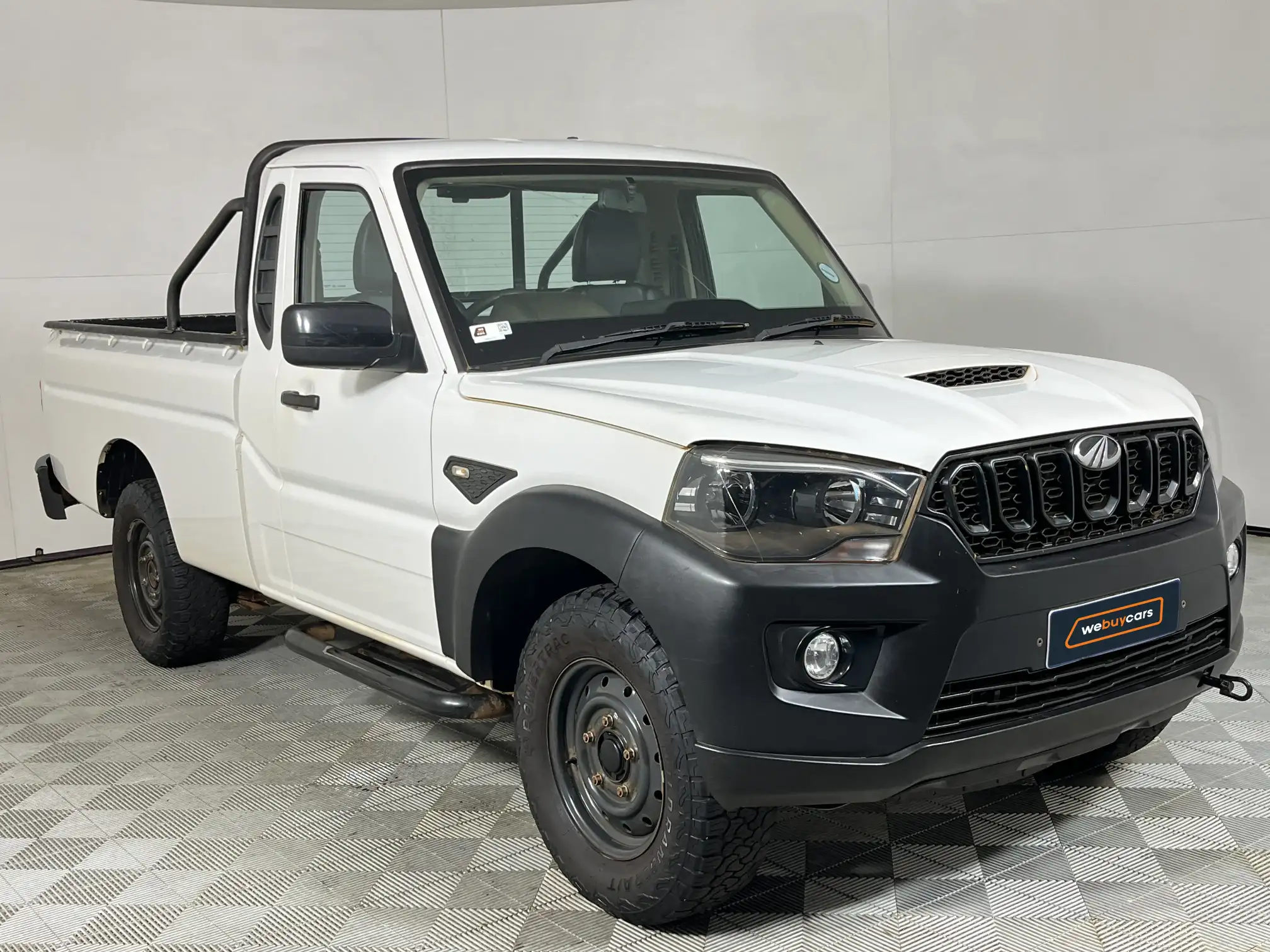 Mahindra PIK UP