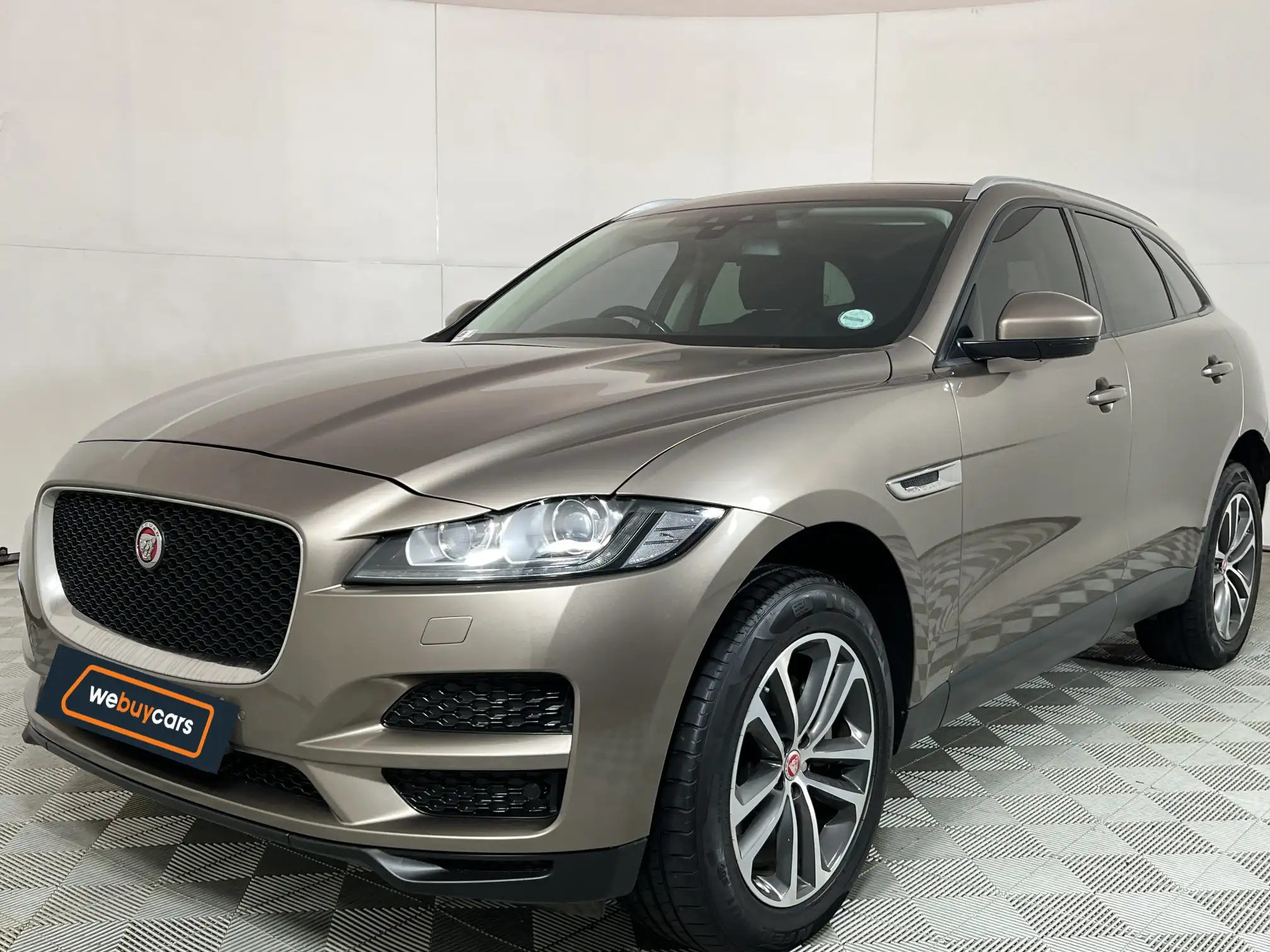 Jaguar F-Pace