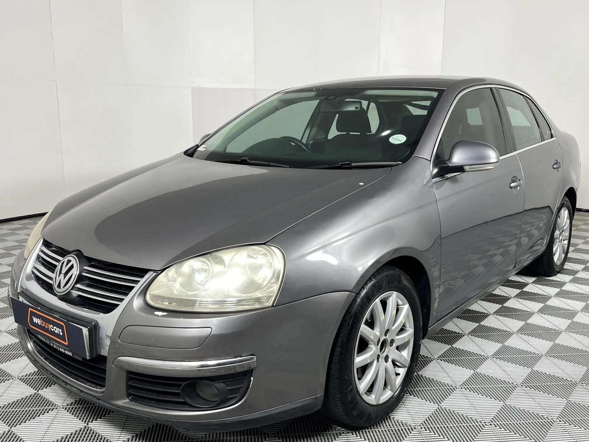 volkswagen-vw-jetta-5-2-0-comfortline-for-sale-r-49-900-carfind-co-za