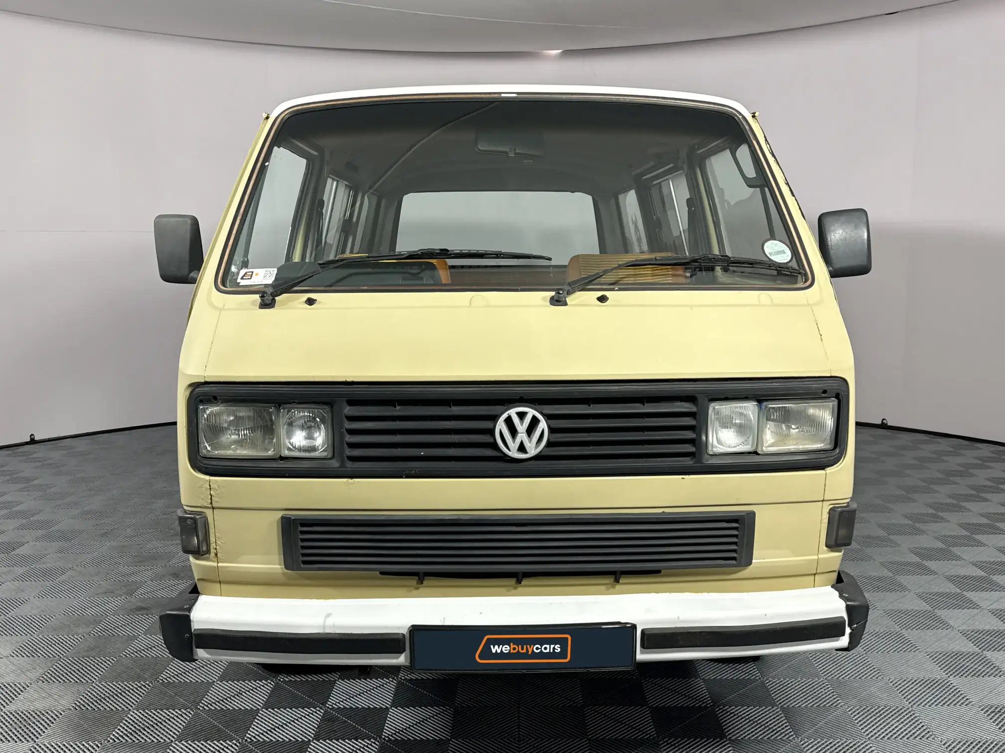 Volkswagen Kombi AND Microbus