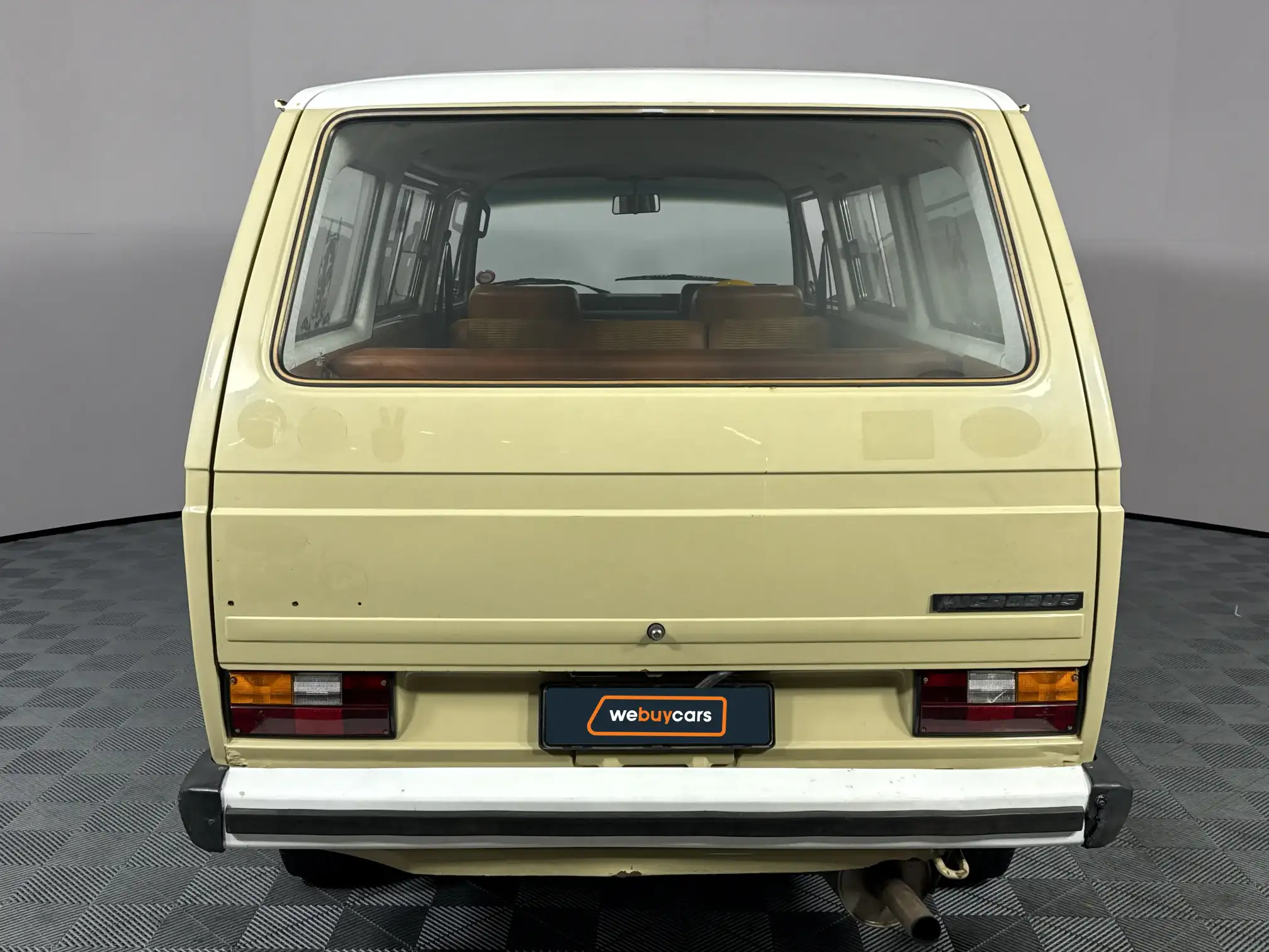 Volkswagen Kombi AND Microbus