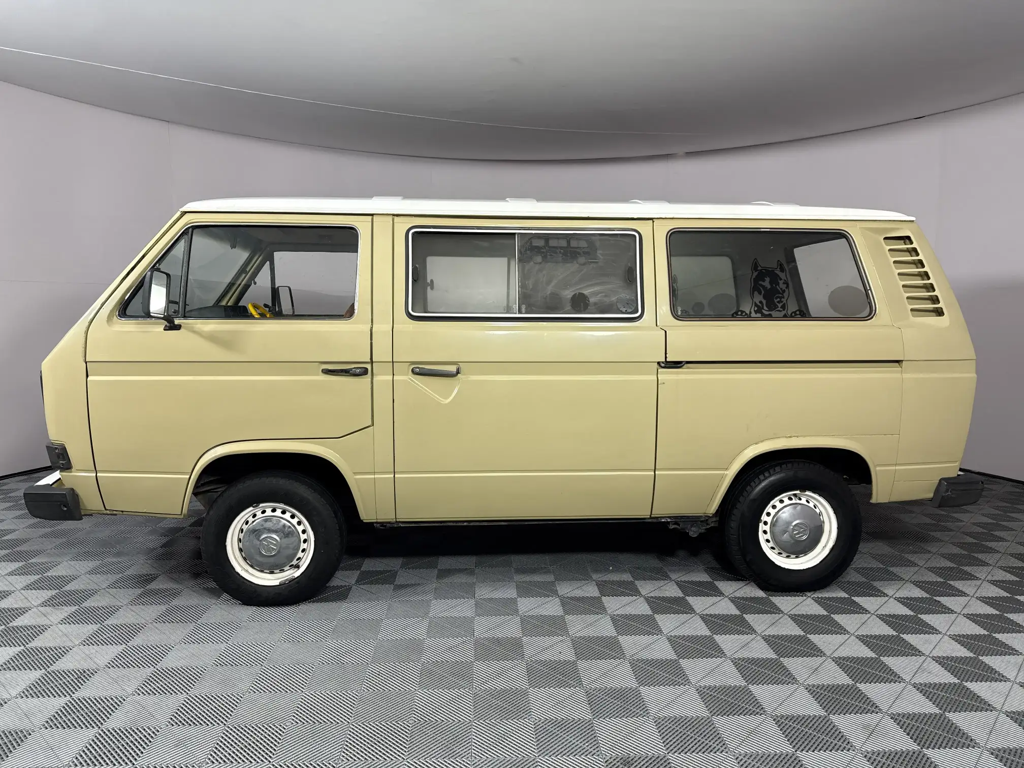 Volkswagen Kombi AND Microbus