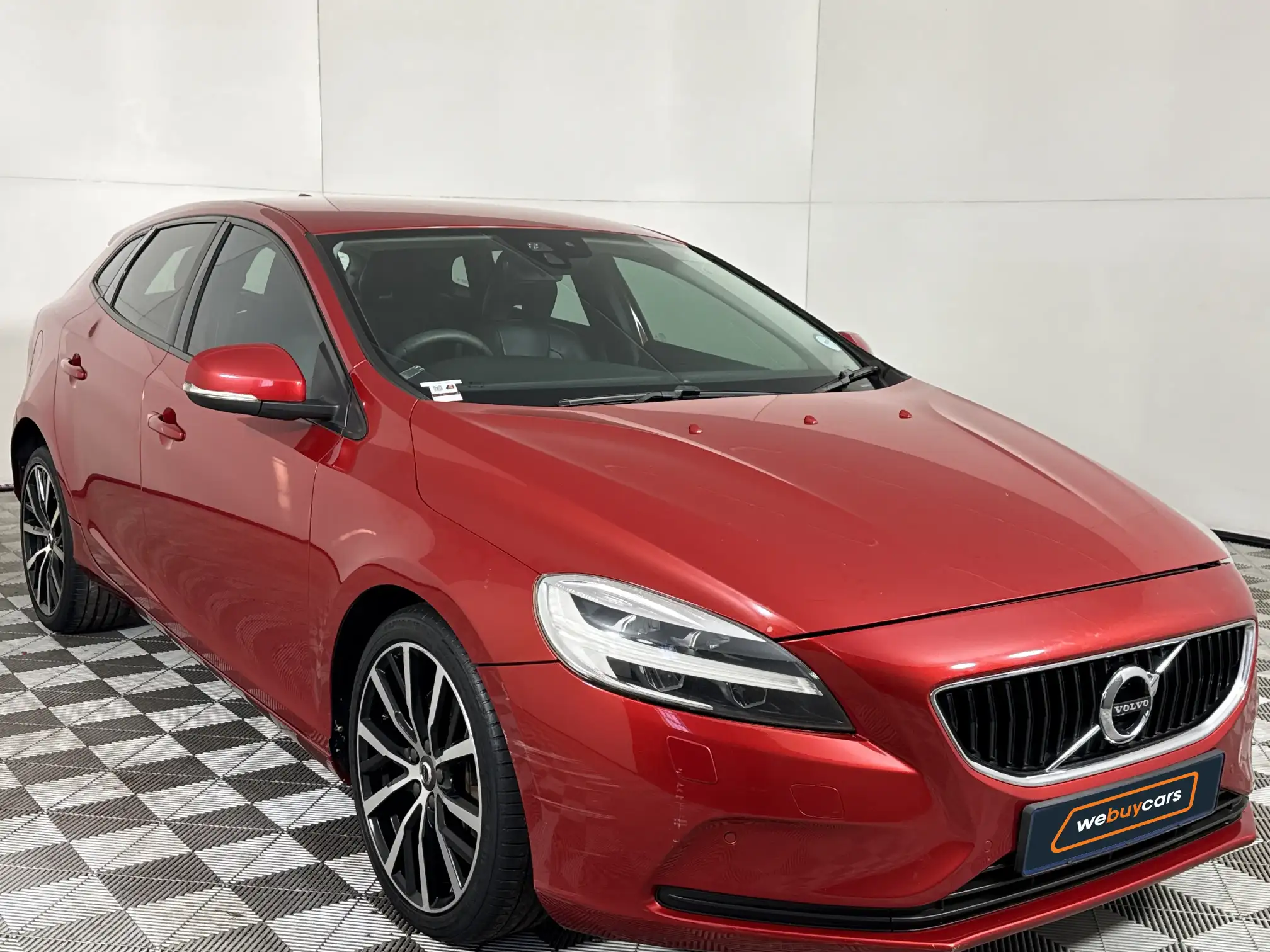 Volvo V40