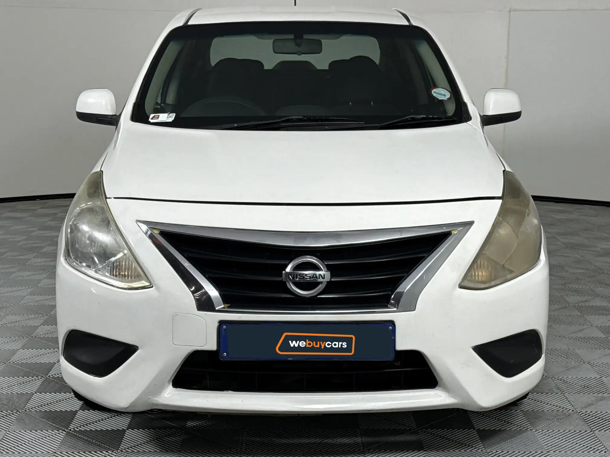 Nissan Almera