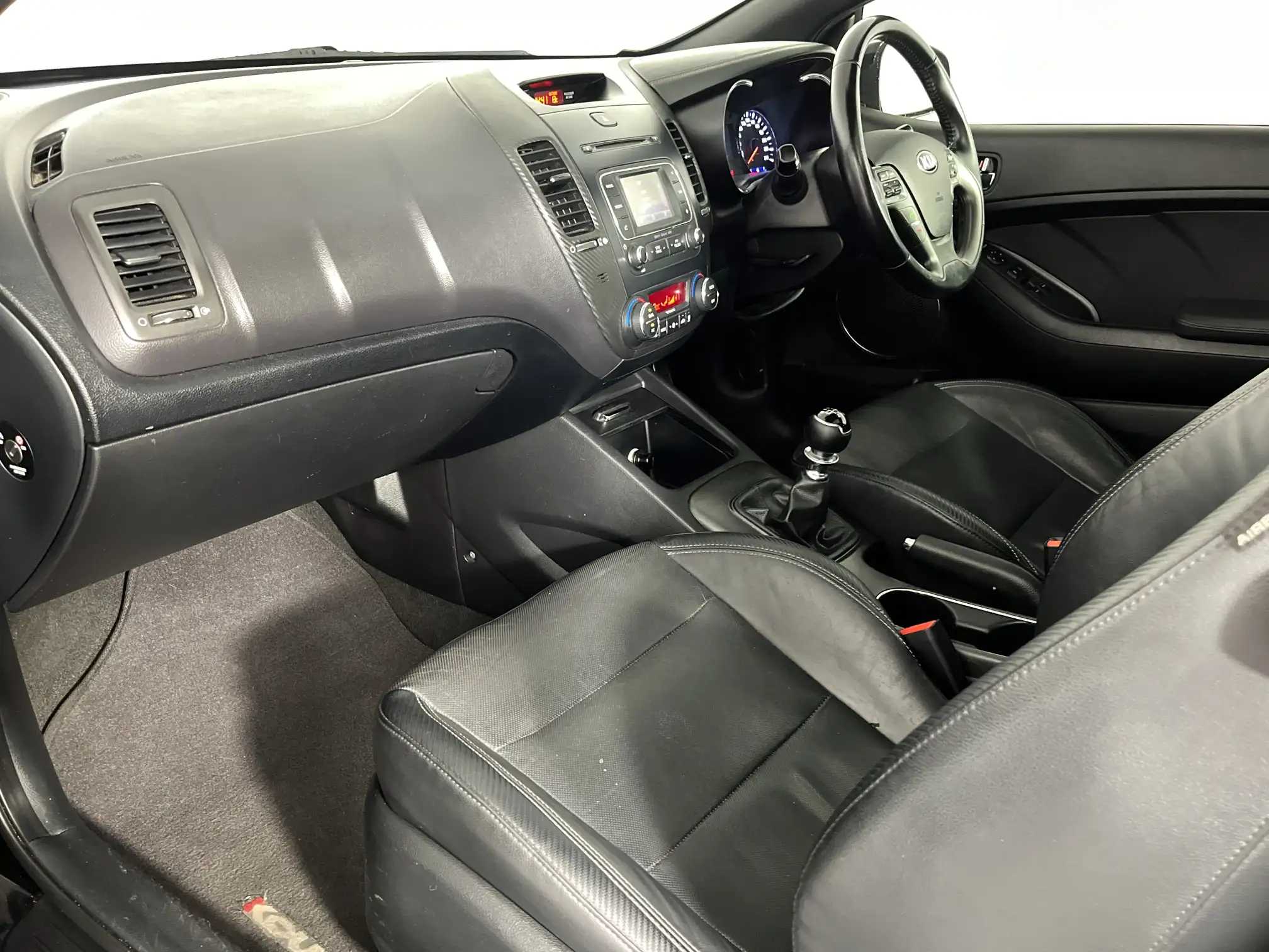 KIA Cerato