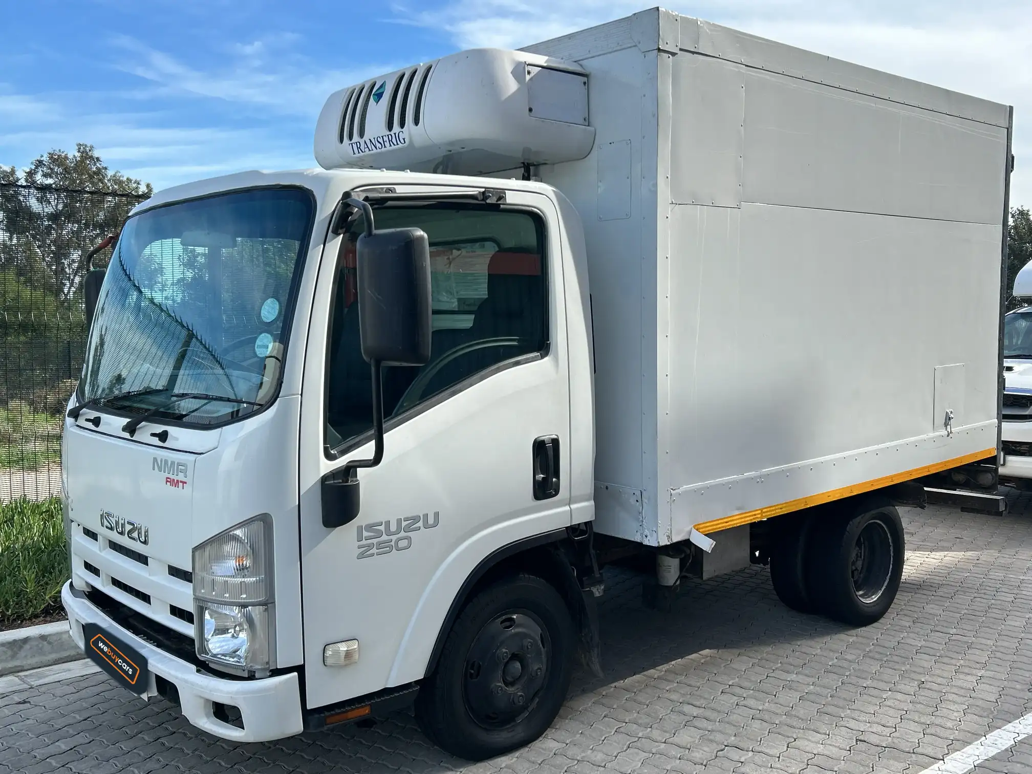2019 Isuzu NMR
