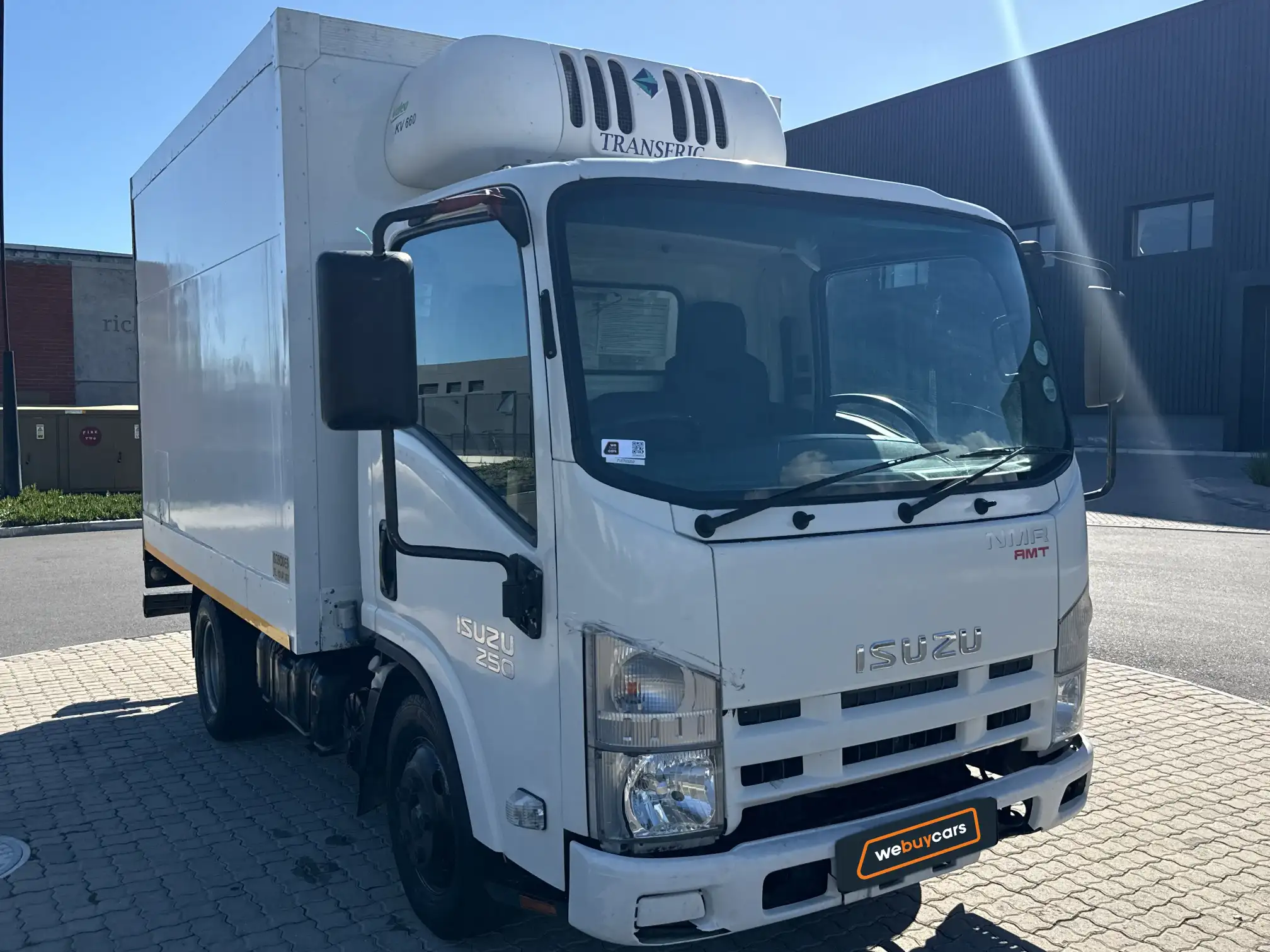 Isuzu NMR