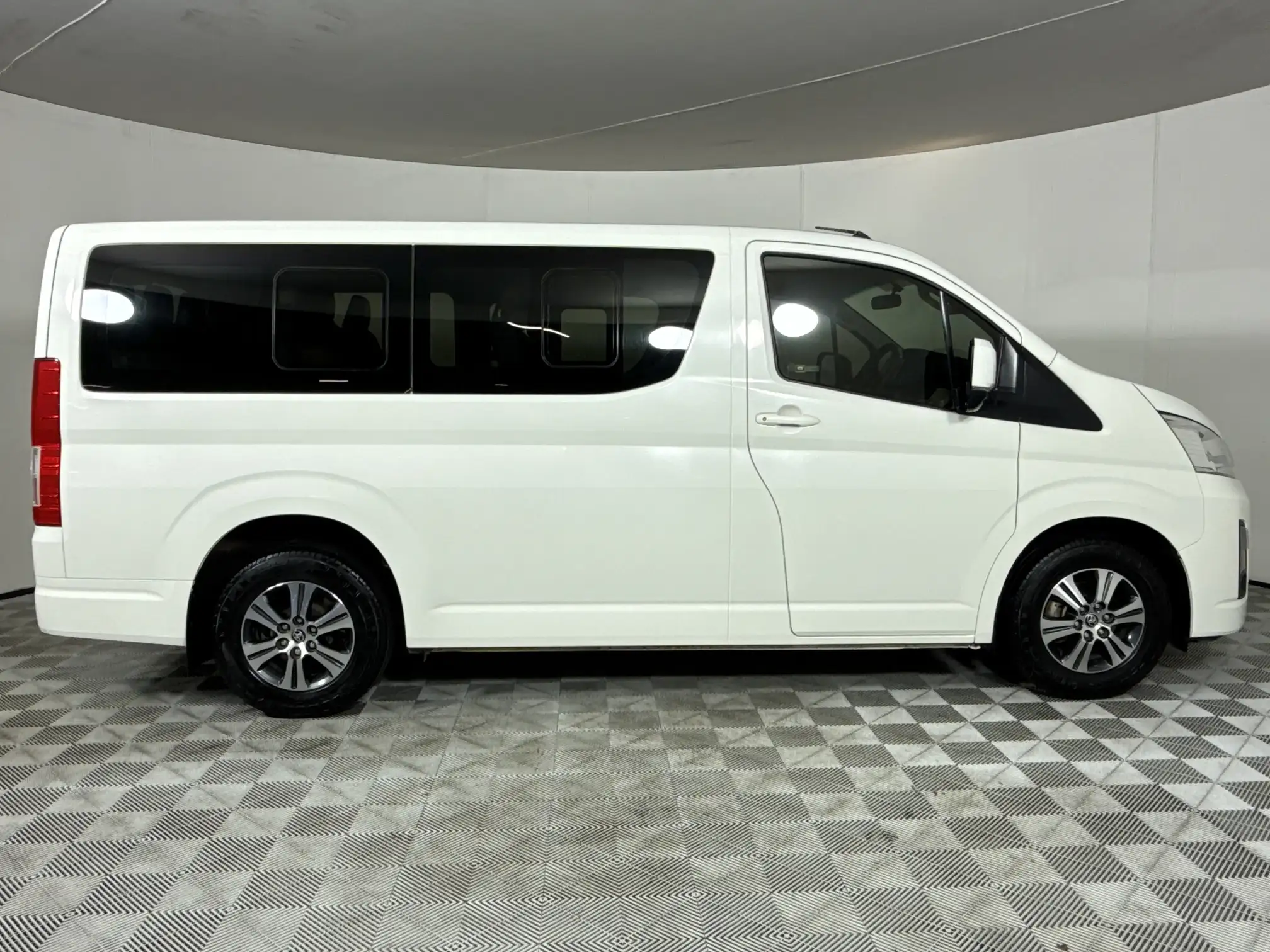 Toyota Quantum