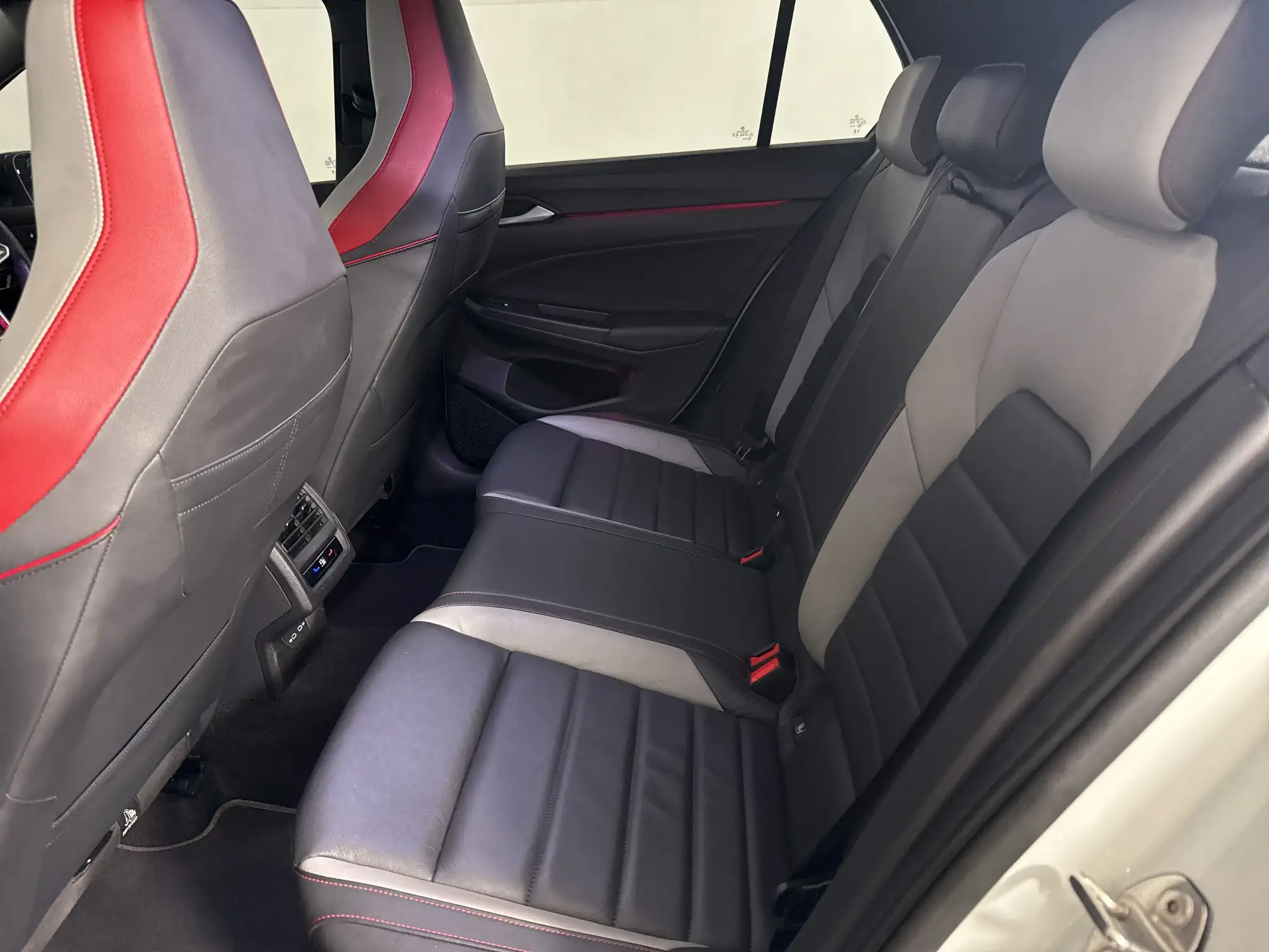 Volkswagen Golf 8