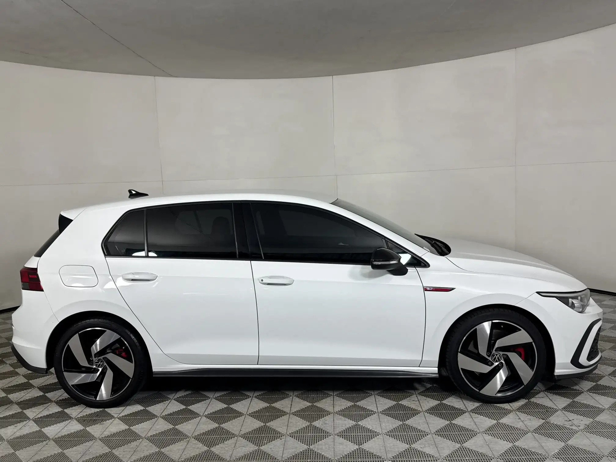 Volkswagen Golf 8