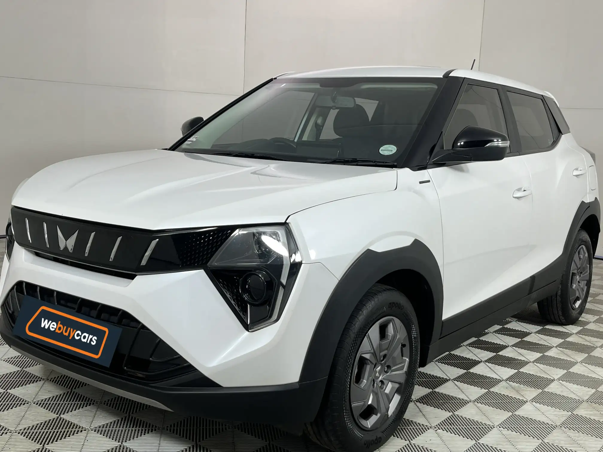 2024 Mahindra Xuv3xo