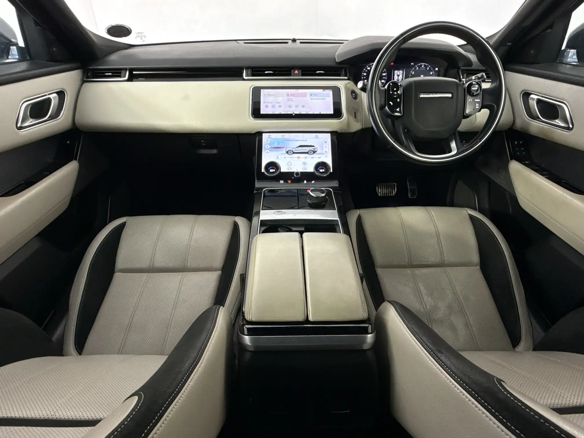 Land Rover Velar