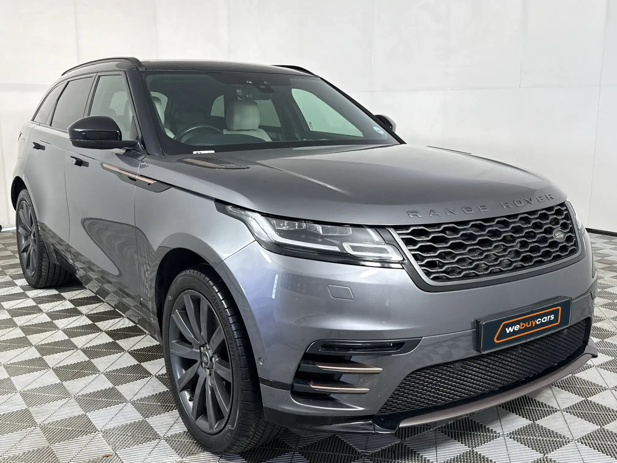 Land Rover Velar