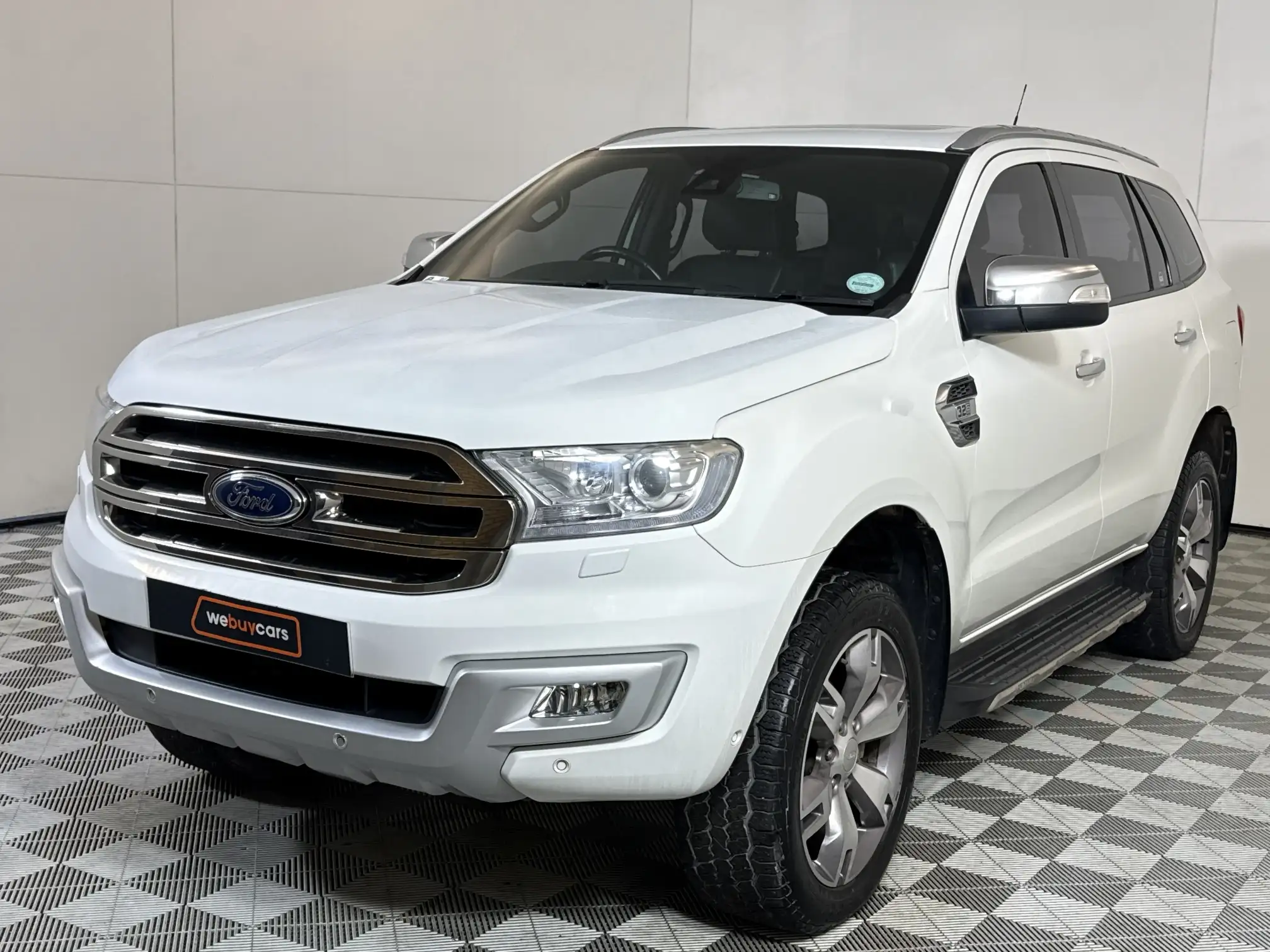 2017 Ford Everest