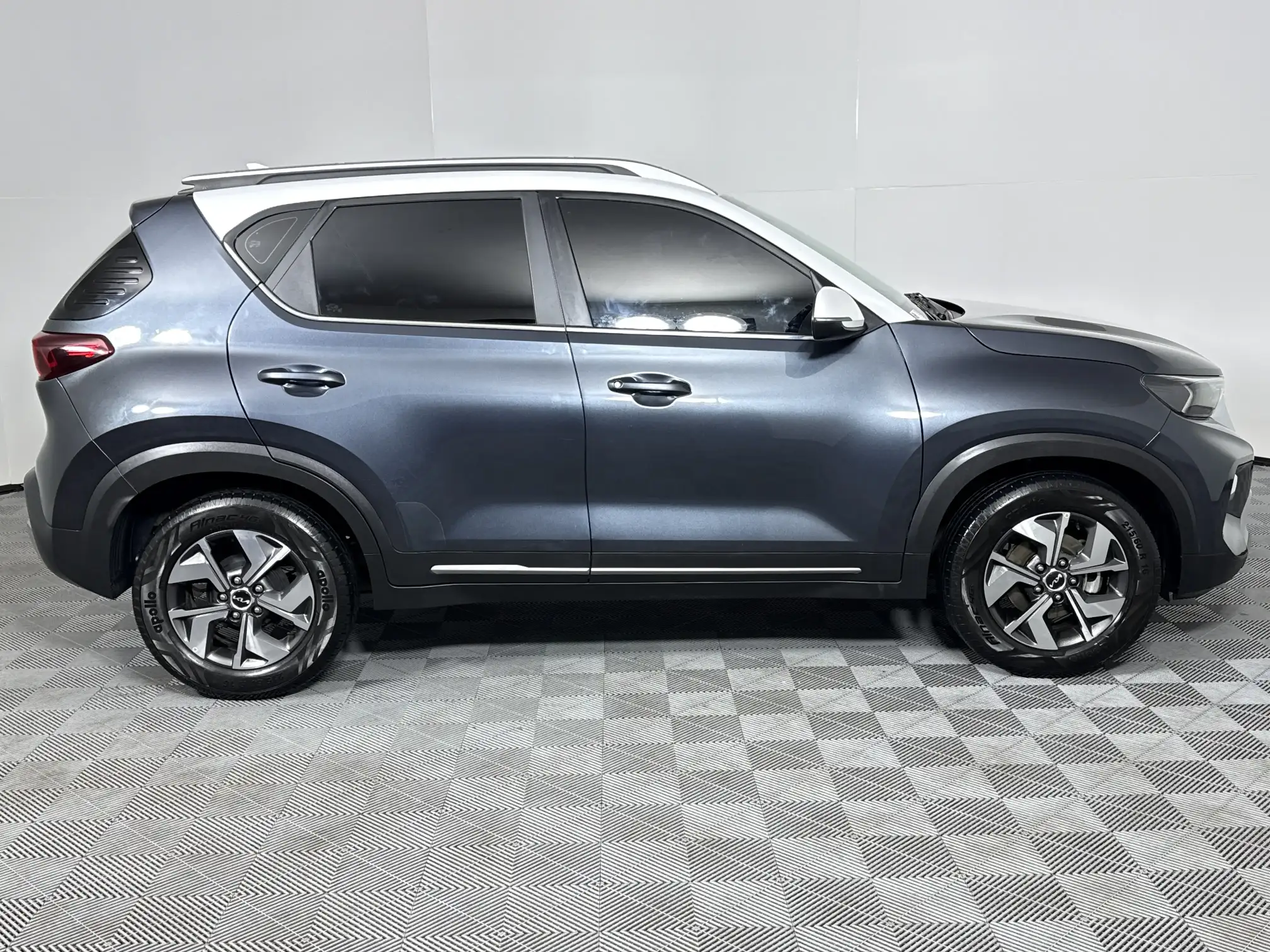 KIA Sonet