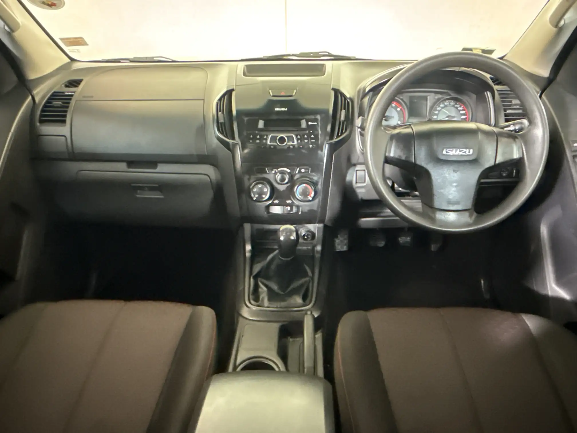 Isuzu D-MAX
