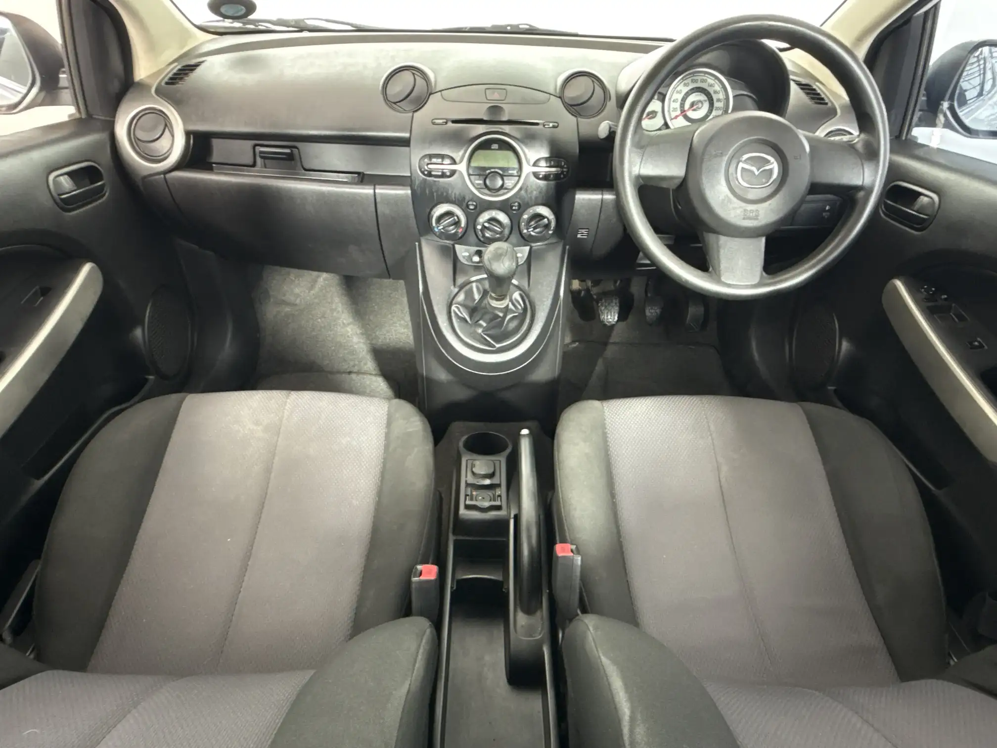 Mazda Mazda 2