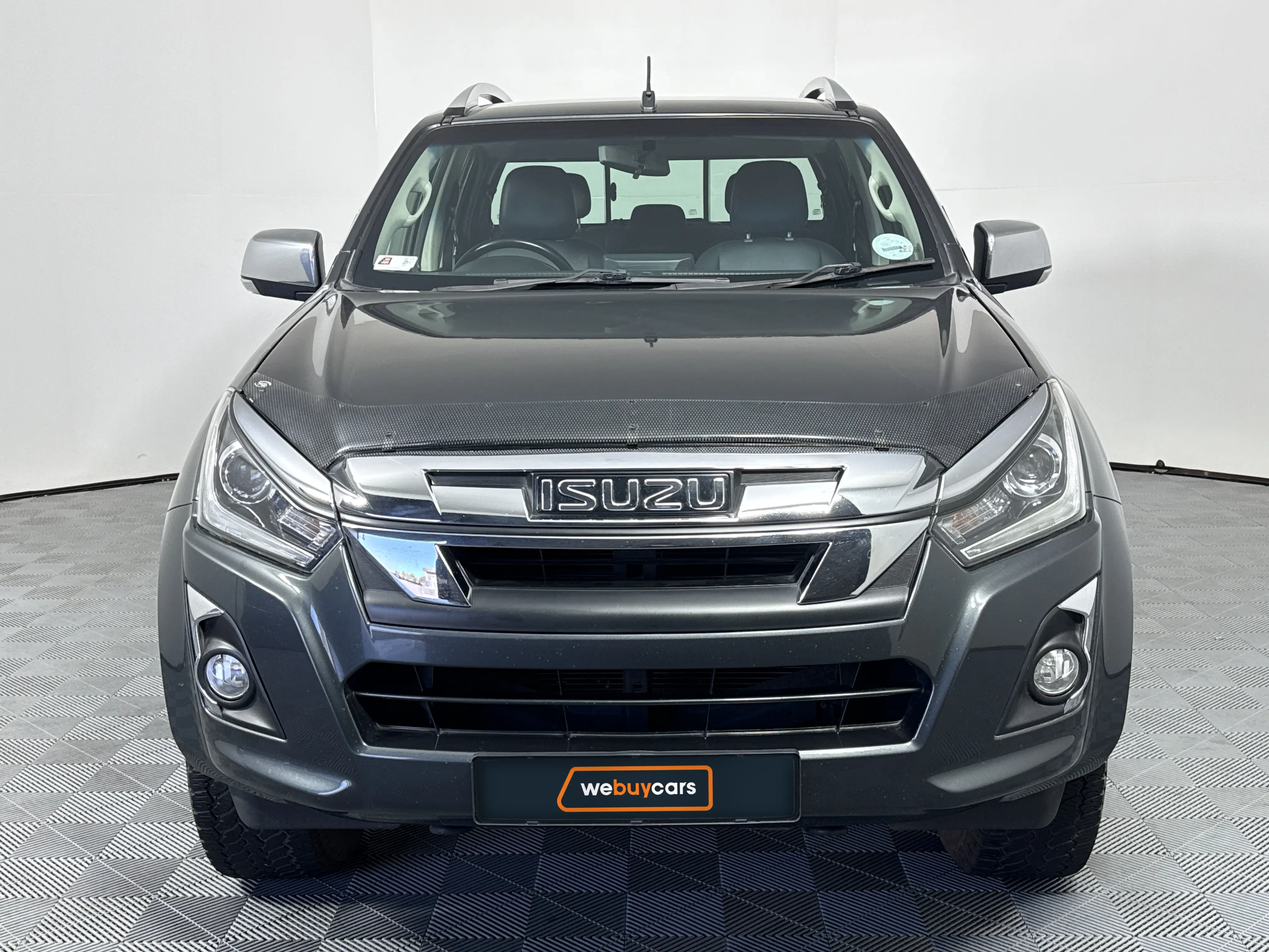 2020 Isuzu D-MAX 300 LX Auto Double Cab Pick Up, photo 2