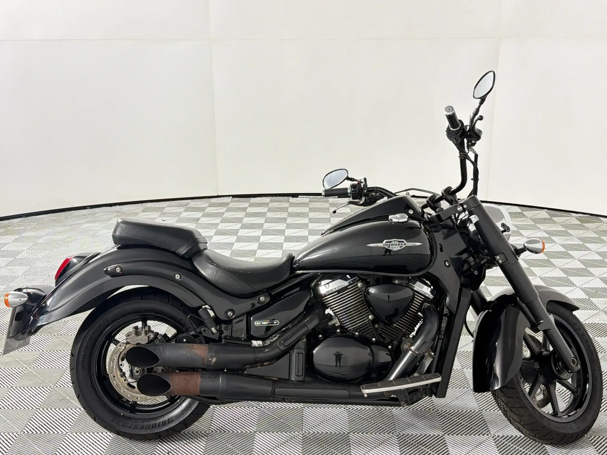 Suzuki VL