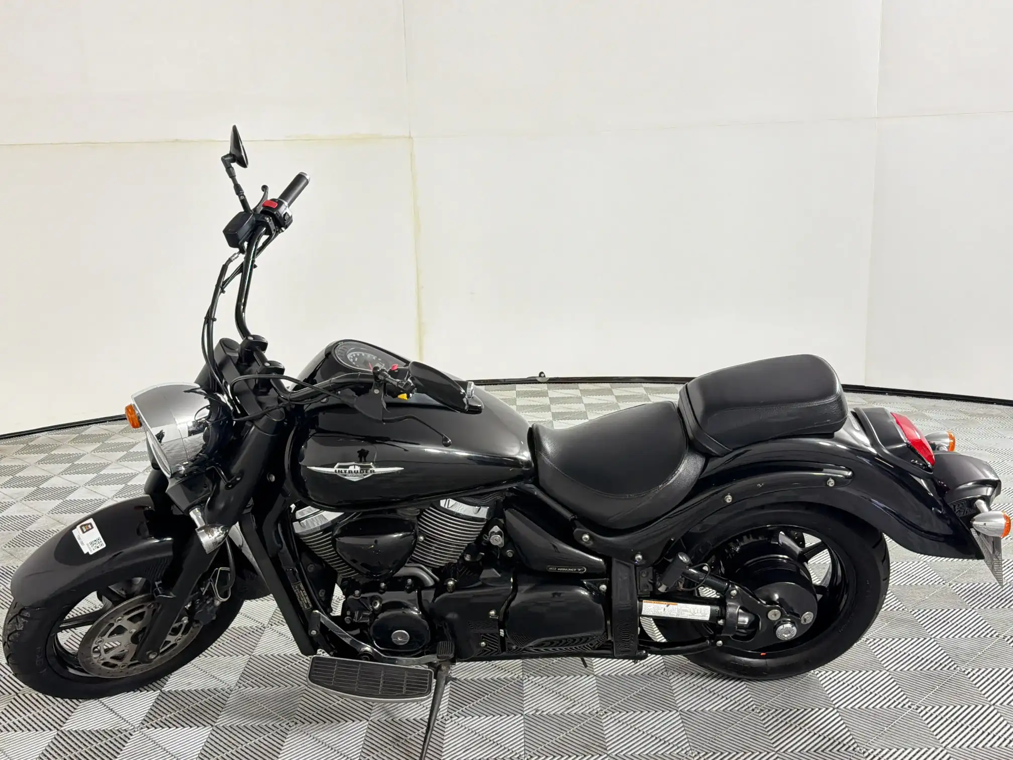 Suzuki VL