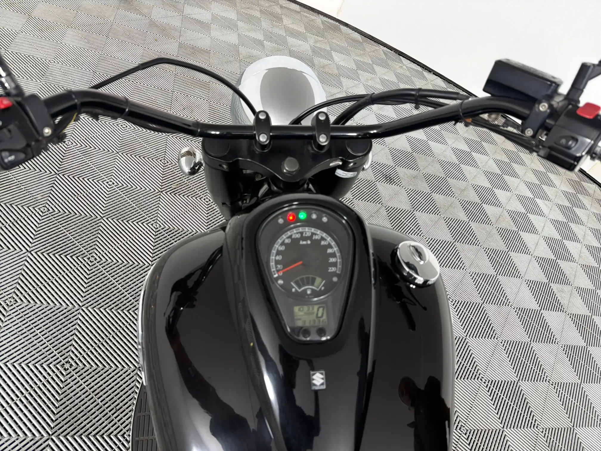 Suzuki VL
