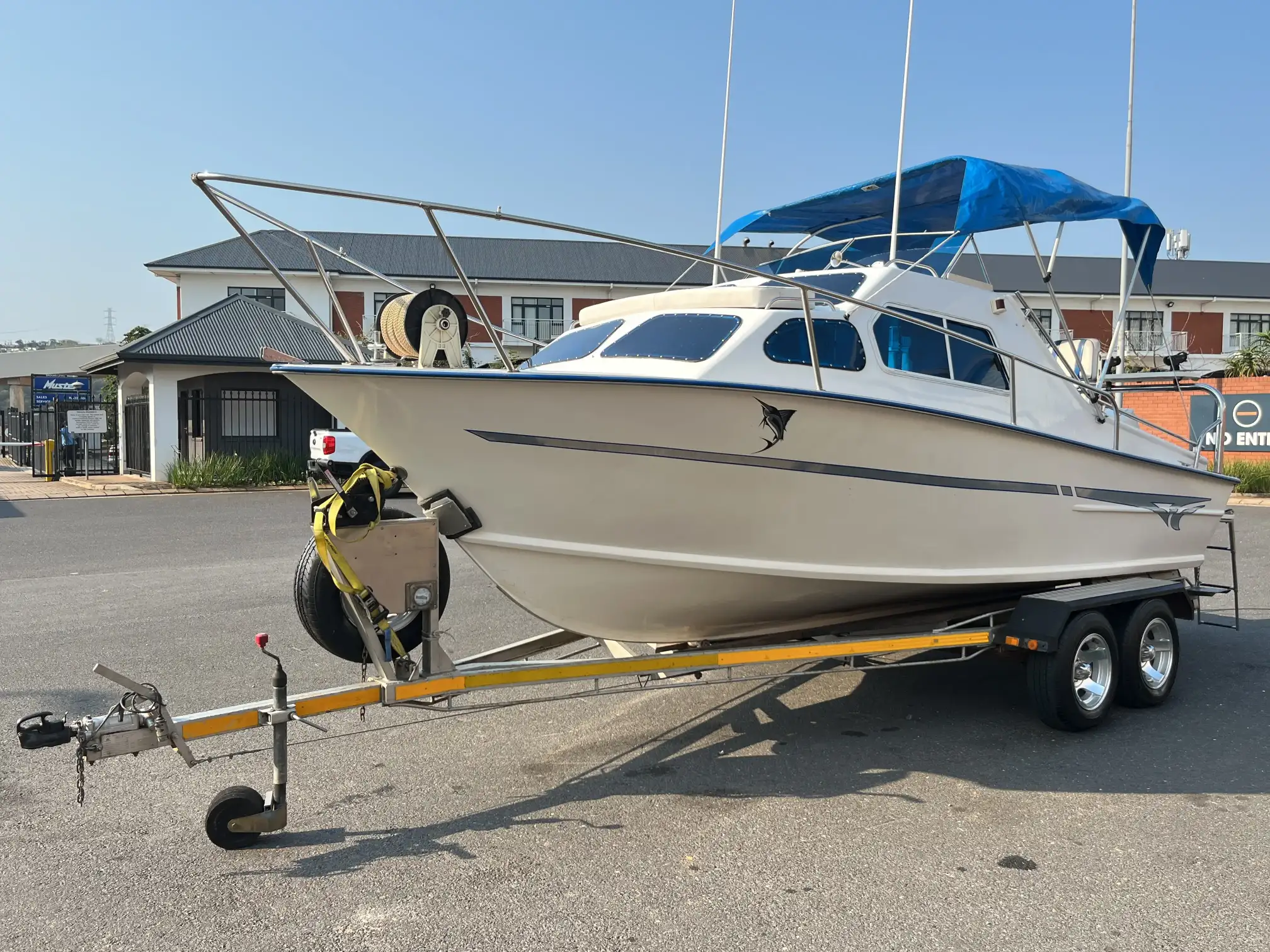 2006 Cabin Cruiser