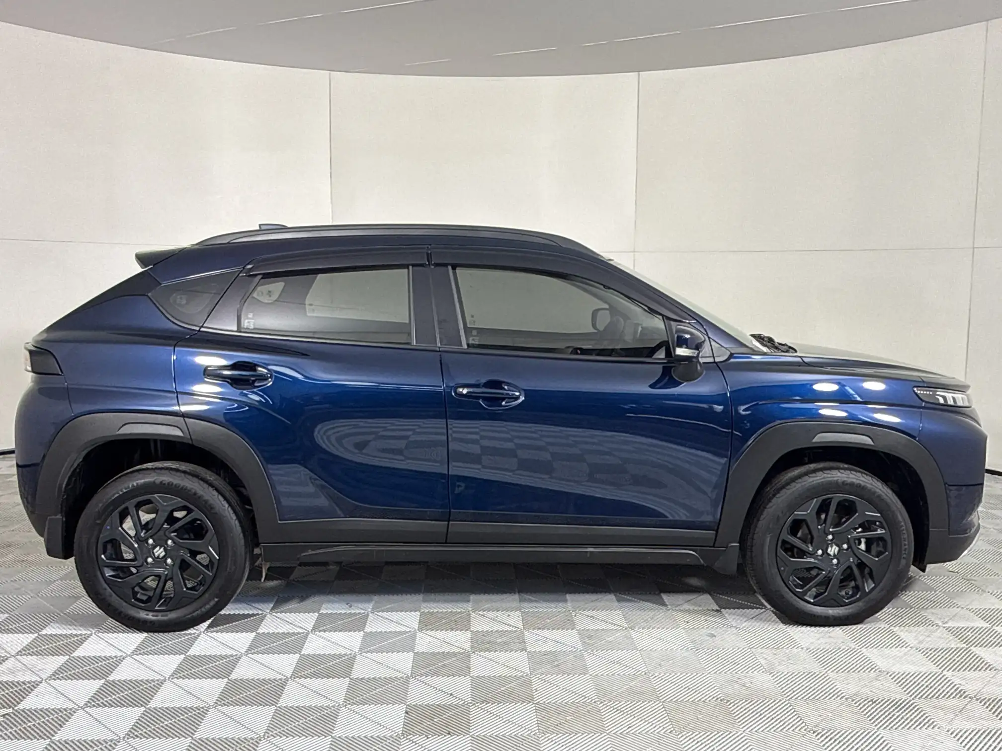 Suzuki Fronx