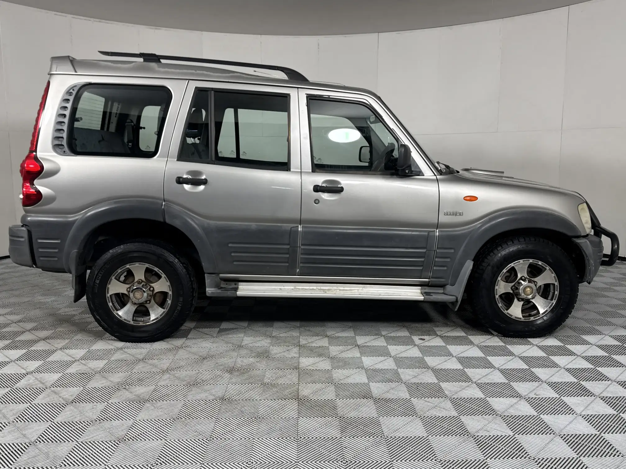 Mahindra Scorpio