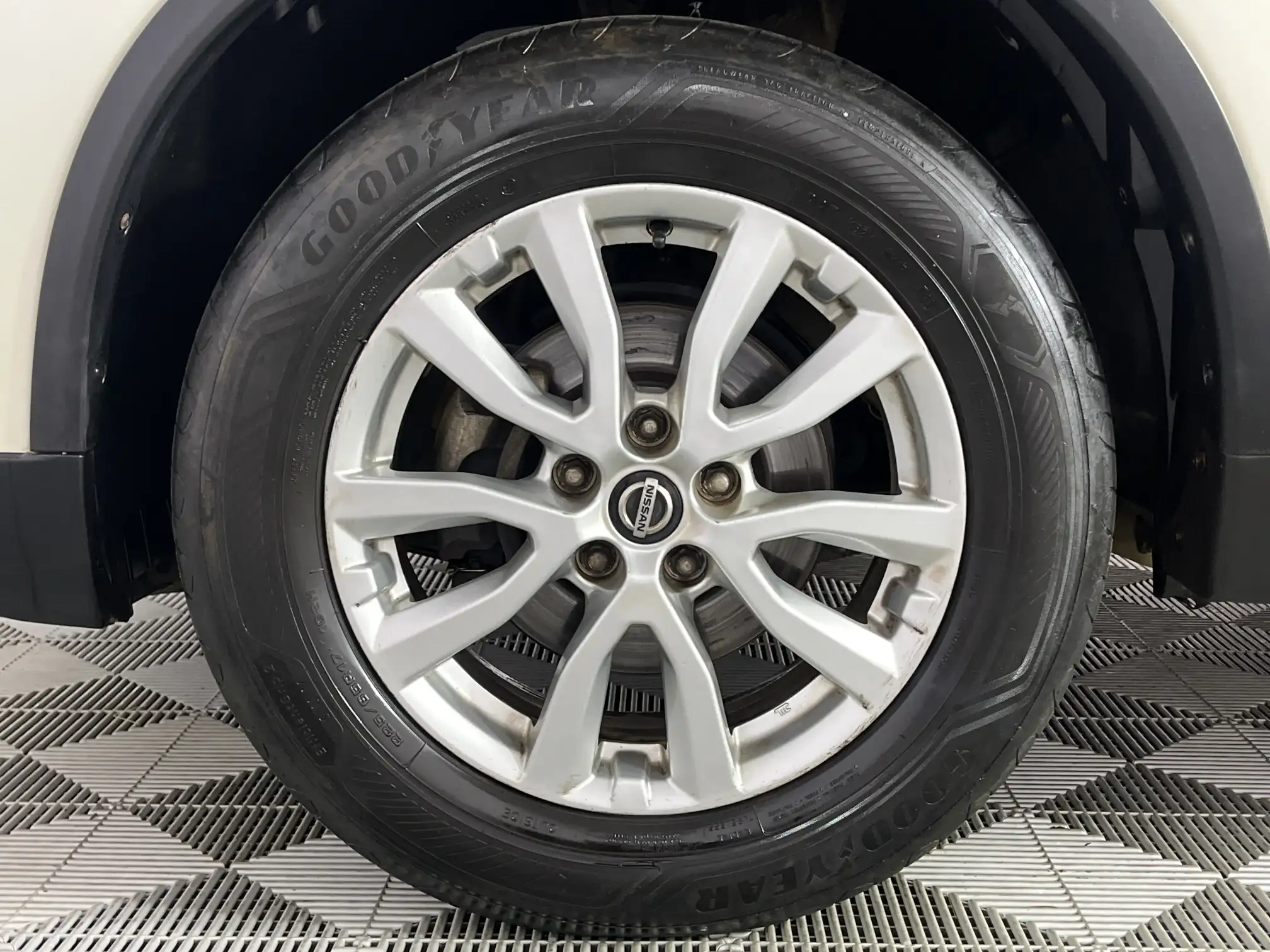 Nissan X Trail