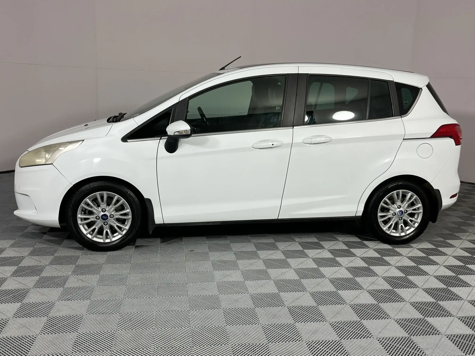 Ford B-MAX