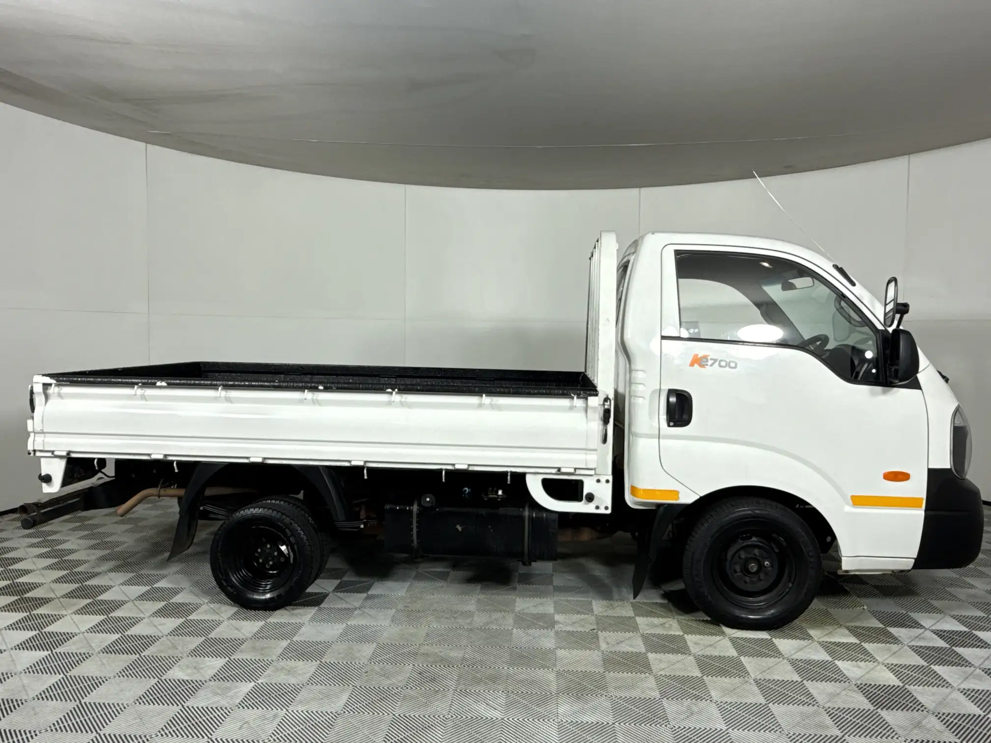 KIA K 2700