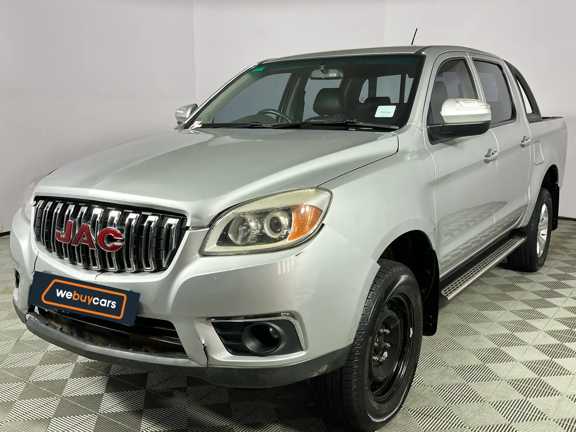 JAC T6